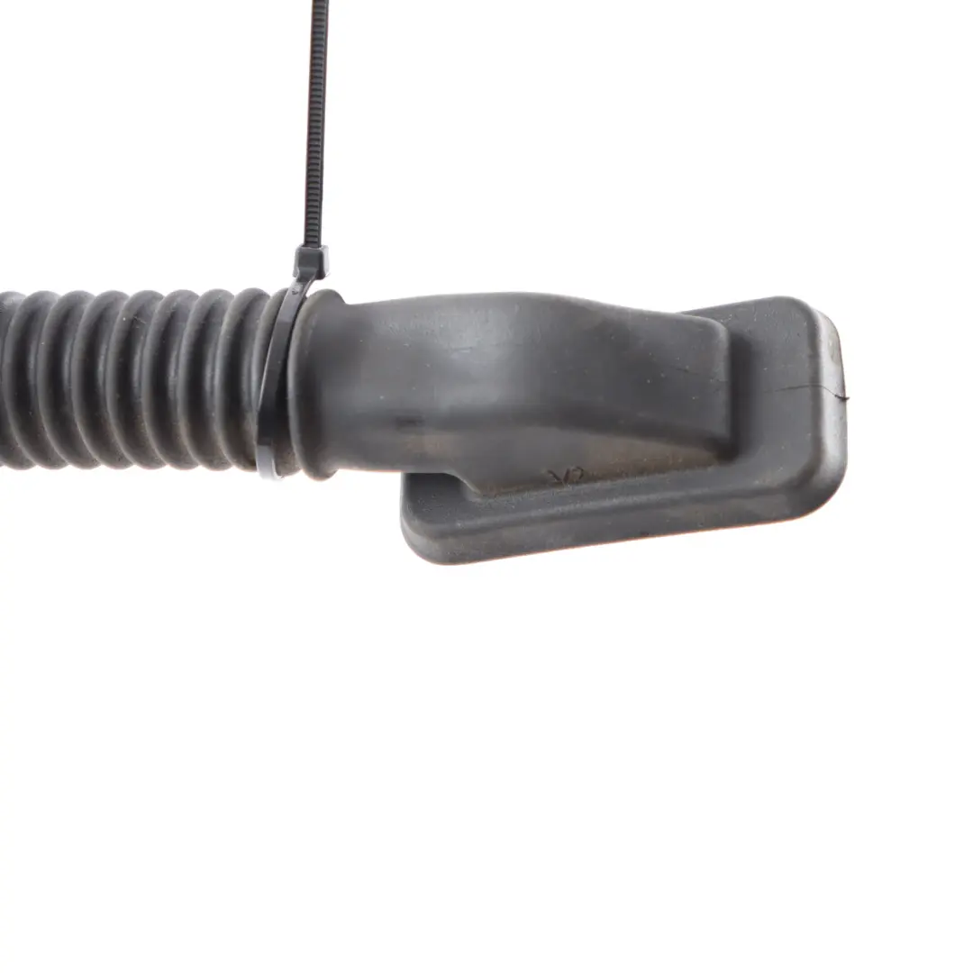 Volkswagen Golf CD1 Heckklappe Kofferraum Kabelbaum Gummiabdeckung - SKU 5G6971829B - Teilenummer 5H6971829B