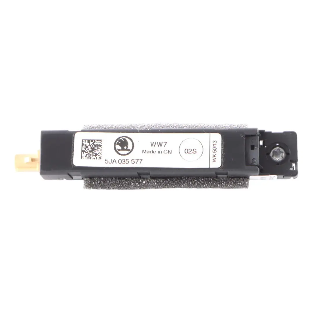 Amplifier Seat Toledo Skoda Rapid Volkswagen Polo 6R Antenna Module to with Part number 5JA035577 Amplifier Seat Toledo Skoda Rapid Volkswagen Polo 6R Antenna Module - SKU 5JA035577 - Part number 5JA035577