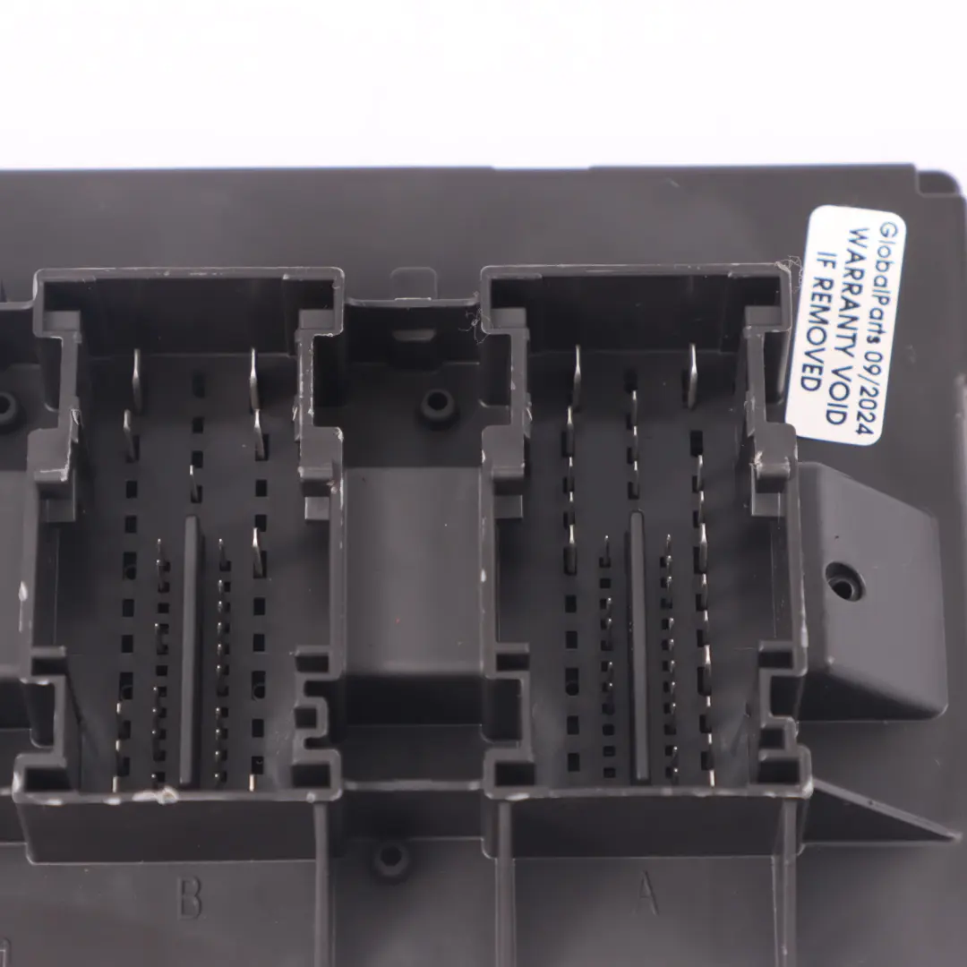 7N Caja fusibles Módulo Confort Unidad control ECU para Volkswagen Sharan con número de pieza 5K0937084J Volkswagen Sharan 7N Caja fusibles Módulo Confort Unidad control ECU - SKU 5K0937084J - Número de pieza 5K0937084J