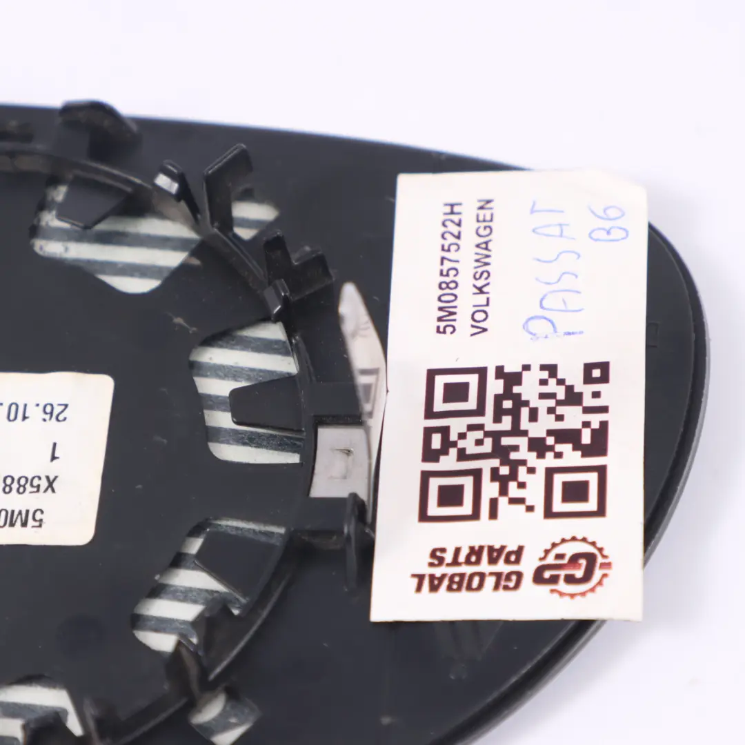Mirror Wing Right O/S Door Outer View to VW Volkswagen PASSAT B6 with Part number 5M0857522H VW Volkswagen PASSAT B6 Mirror Wing Right O/S Door Outer View - SKU 5M0857522H - Part number 5M0857522H