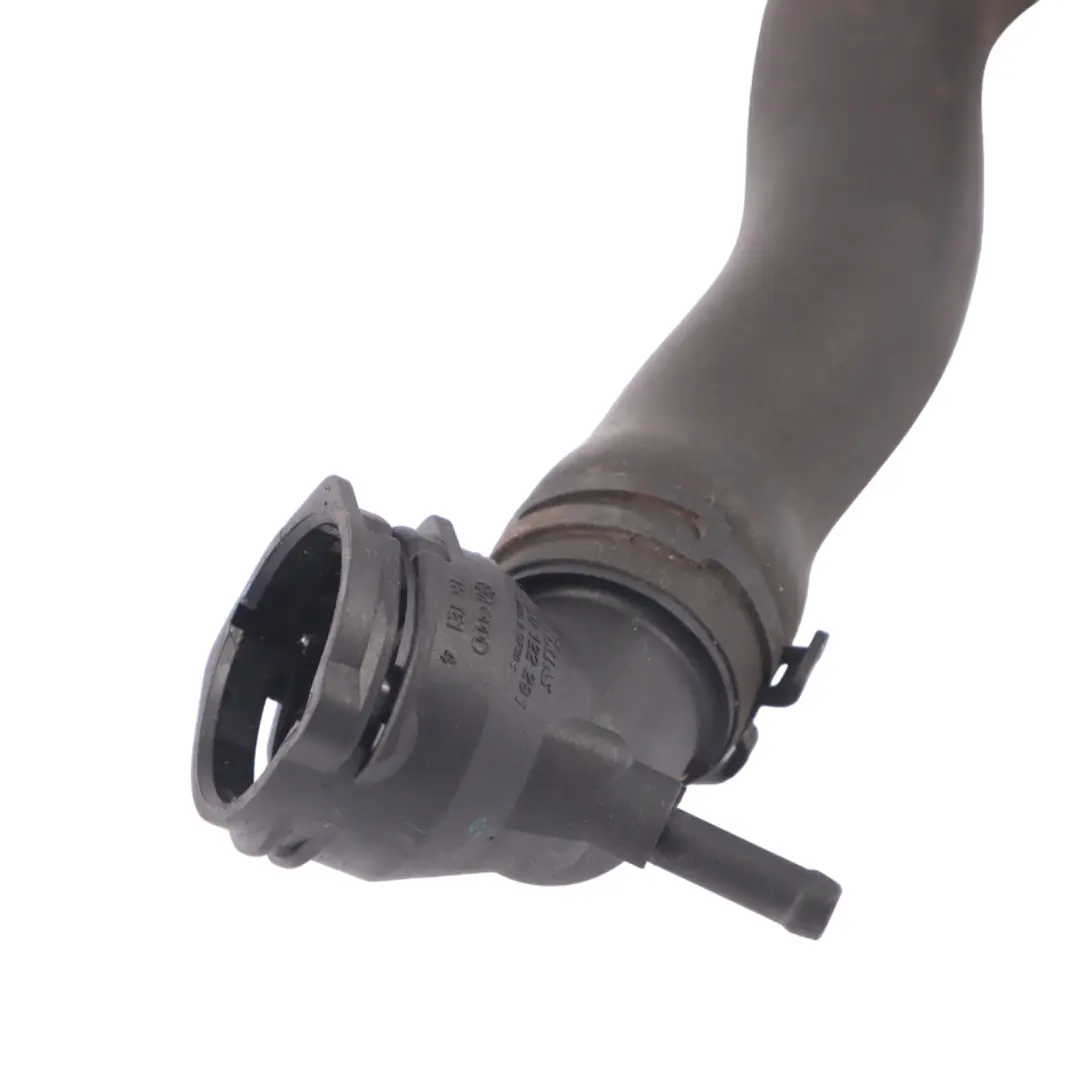 Tubos Mangueras refrigerante refrigeración para Volkswagen Tiguan 5N con número de pieza 5N0122101AC Volkswagen Tiguan 5N Tubos Mangueras refrigerante refrigeración - SKU 5N0122101AC - Número de pieza 5N0122101AC