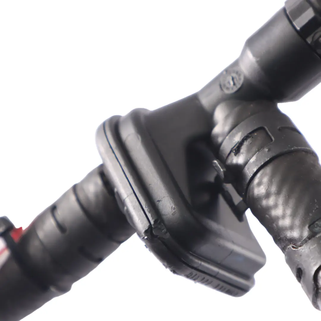 Hose Fuel Filter Temperature Sensor Pipe Line to Audi A3 8P Fuel with Part number 5N0130307J Audi A3 8P Fuel Hose Fuel Filter Temperature Sensor Pipe Line - SKU 5N0130307J - Part number 5N0130307J