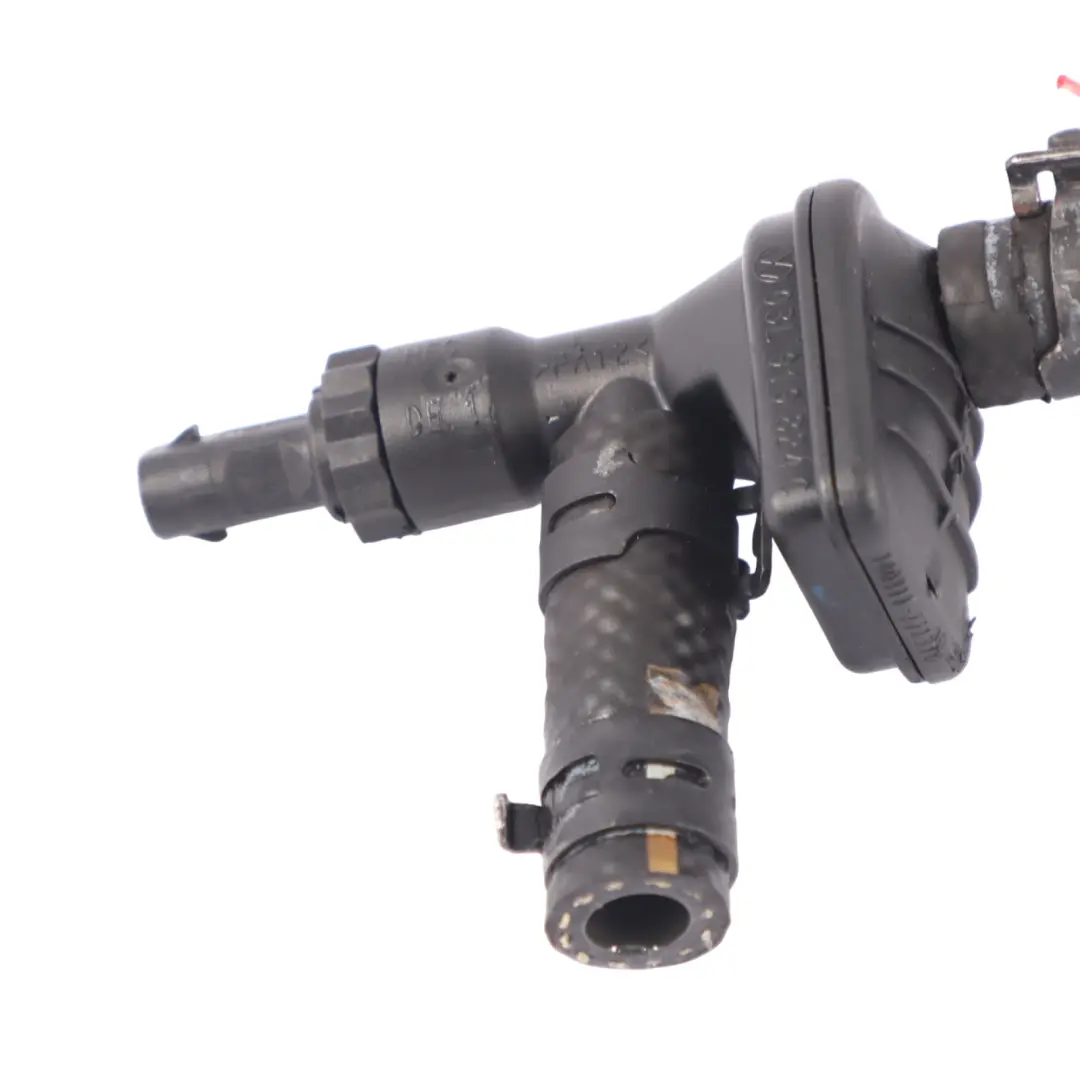 Hose Fuel Filter Temperature Sensor Pipe Line to Audi A3 8P Fuel with Part number 5N0130307J Audi A3 8P Fuel Hose Fuel Filter Temperature Sensor Pipe Line - SKU 5N0130307J - Part number 5N0130307J