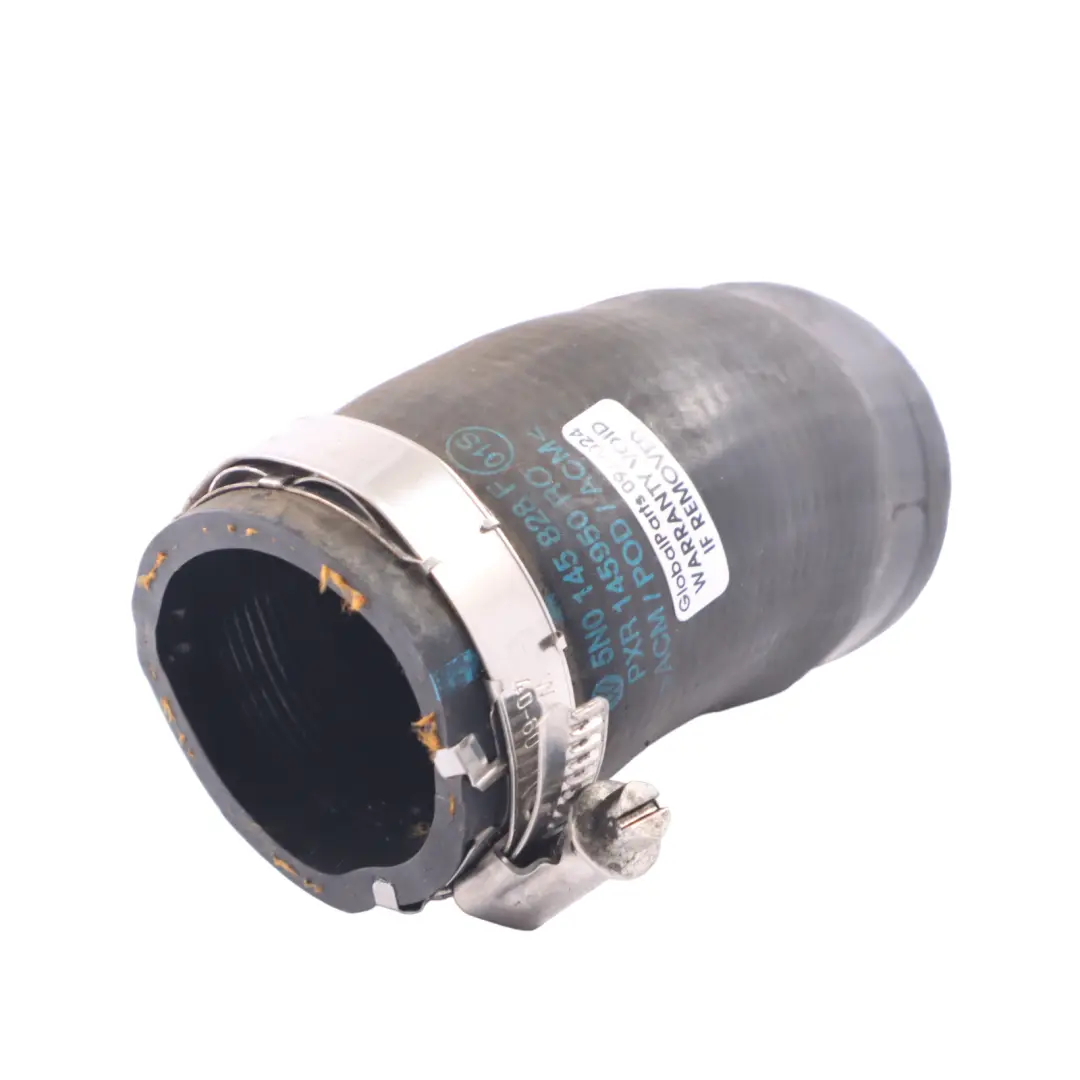 CFFB Rura Intercoolera Turbo do VW Volkswagen Tiguan 5N 2.0 TDI o numerze 5N0145828F VW Volkswagen Tiguan 5N 2.0 TDI CFFB Rura Intercoolera Turbo - SKU 5N0145828F - Numer Części 5N0145828F