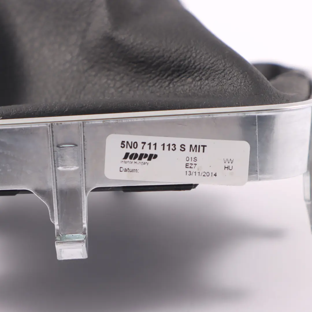 Schalt Wähl Hebel Knopf 6-Gang Manuell für Volkswagen Tiguan 5N mit Teilenummer 5N0711113S Volkswagen Tiguan 5N Schalt Wähl Hebel Knopf 6-Gang Manuell - SKU 5N0711113S - Teilenummer 5N0711113S