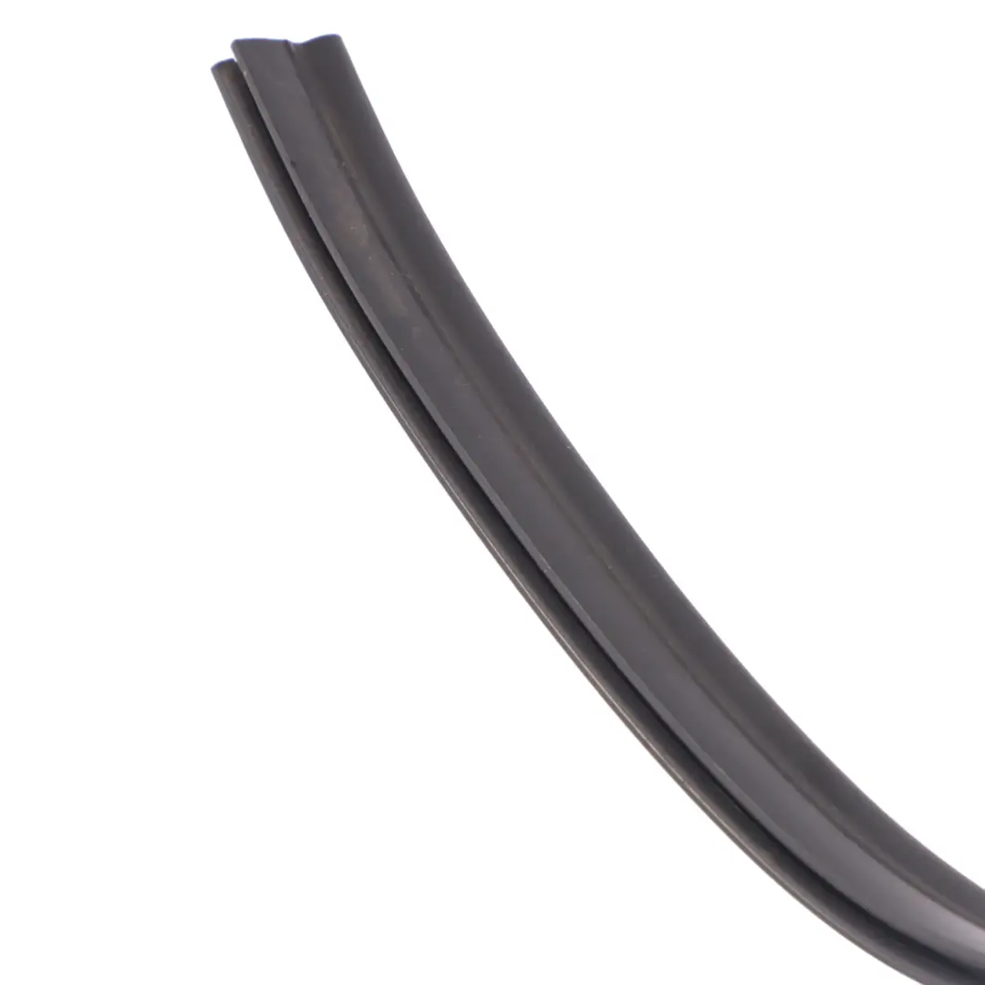 Motorhaubendichtung Motordeckel Gummidichtung für VW Volkswagen Tiguan 5N mit Teilenummer 5N0823723B VW Volkswagen Tiguan 5N Motorhaubendichtung Motordeckel Gummidichtung - SKU 5N0823723B - Teilenummer 5N0823723B