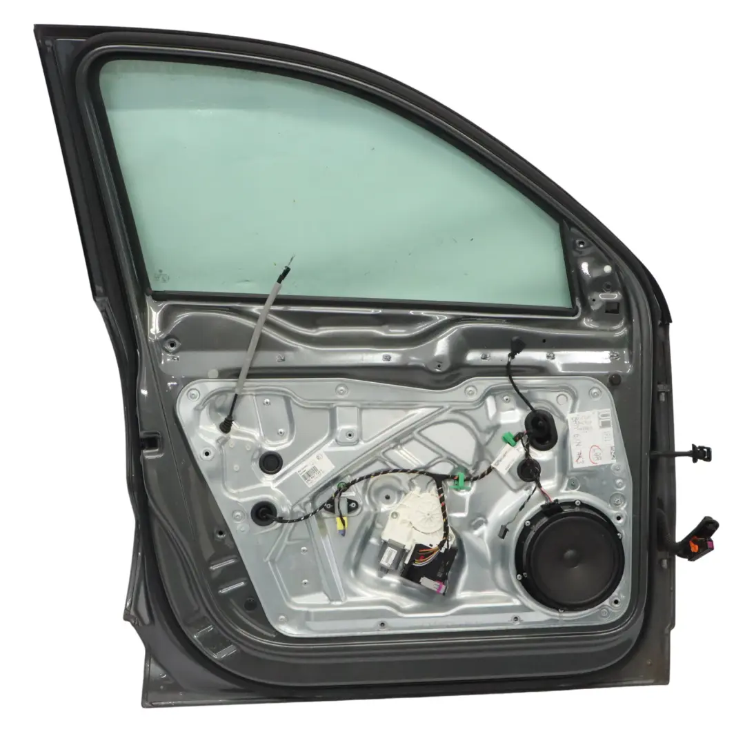 Volkswagen VW Tiguan 5N Porte avant gauche côté Pepper Grey - D7R - SKU 5N0831055B-PEG - Numéro de pièce 5N0831055B