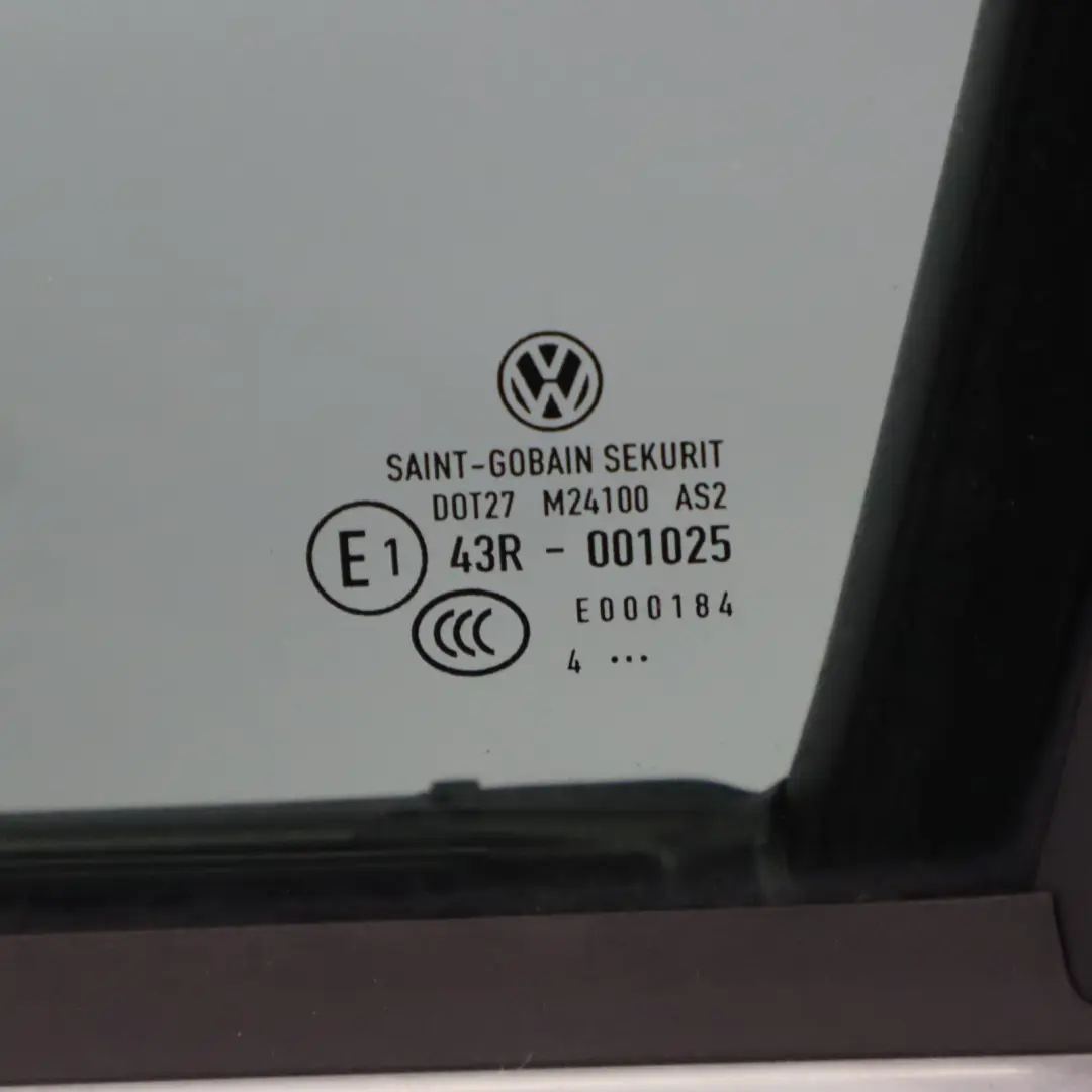 Volkswagen VW Tiguan 5N Porte avant gauche côté Pepper Grey - D7R - SKU 5N0831055B-PEG - Numéro de pièce 5N0831055B
