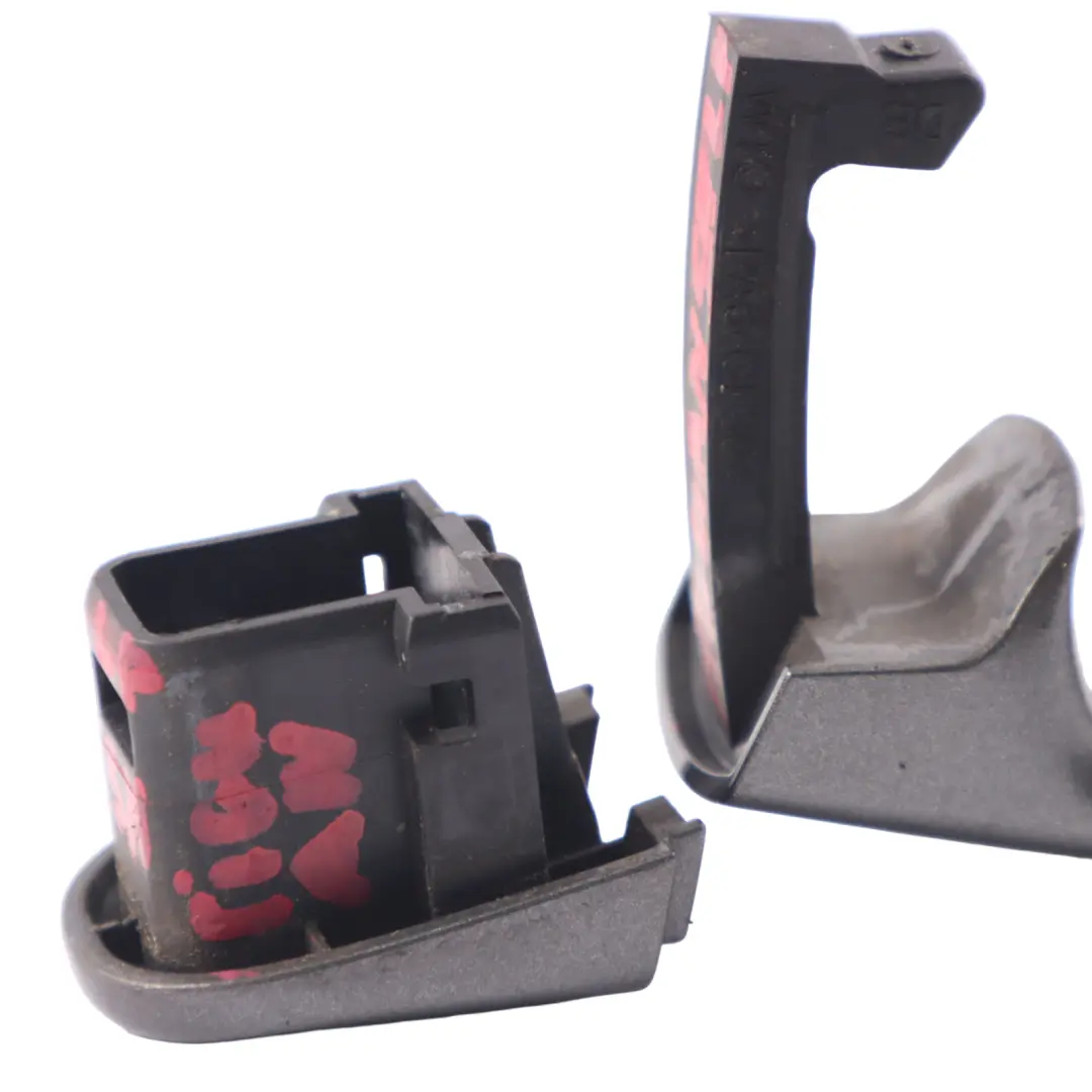 tirador puerta agarre delantero derecho Pepper Grey D7R 5N0837205 para VW Tiguan 5N con número de pieza 5N0837205-PEG VW Tiguan 5N tirador puerta agarre delantero derecho Pepper Grey D7R 5N0837205 - SKU 5N0837205-PEG - Número de pieza 5N0837205-PEG