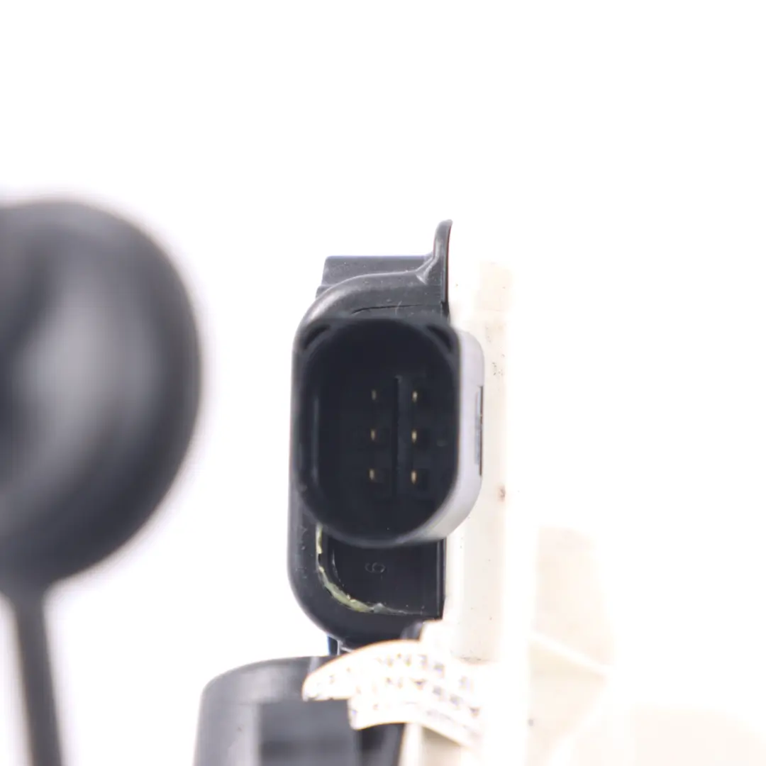 Cerradura Puerta Trasera Izquierda Pestillo para Volkswagen VW Tiguan 5N con número de pieza 5N0839015G Volkswagen VW Tiguan 5N Cerradura Puerta Trasera Izquierda Pestillo - SKU 5N0839015G - Número de pieza 5N0839015G