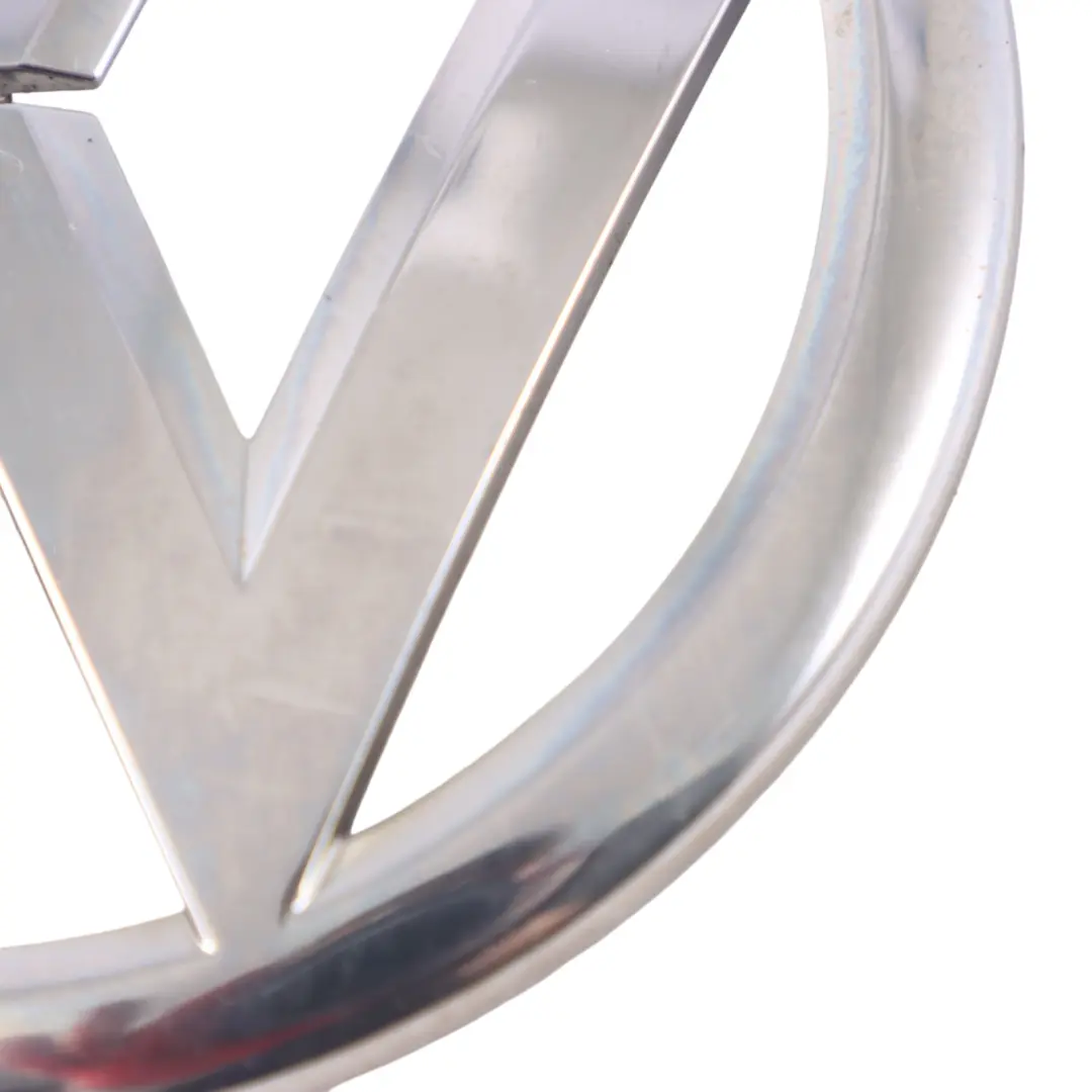 Volkswagen Tiguan 5N Emblema Tapa Maletero Logo Trasero 7P6853630 - SKU 5N0853630 - Número de pieza 5N0853630