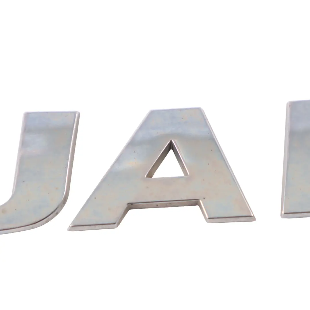 Emblem Lettering Rear Trunk Badge to Volkswagen Tiguan 5N Tailgate with Part number 5N0853687B Volkswagen Tiguan 5N Tailgate Emblem Lettering Rear Trunk Badge - SKU 5N0853687B - Part number 5N0853687B