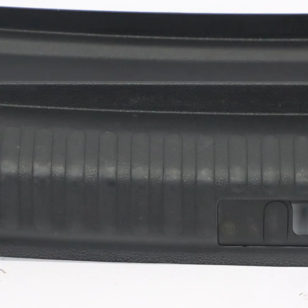 VW Tiguan 5N Coffre de Chargement Arrière Panneau de Seuil Noir - SKU 5N0863459 - Numéro de pièce 5N0863459