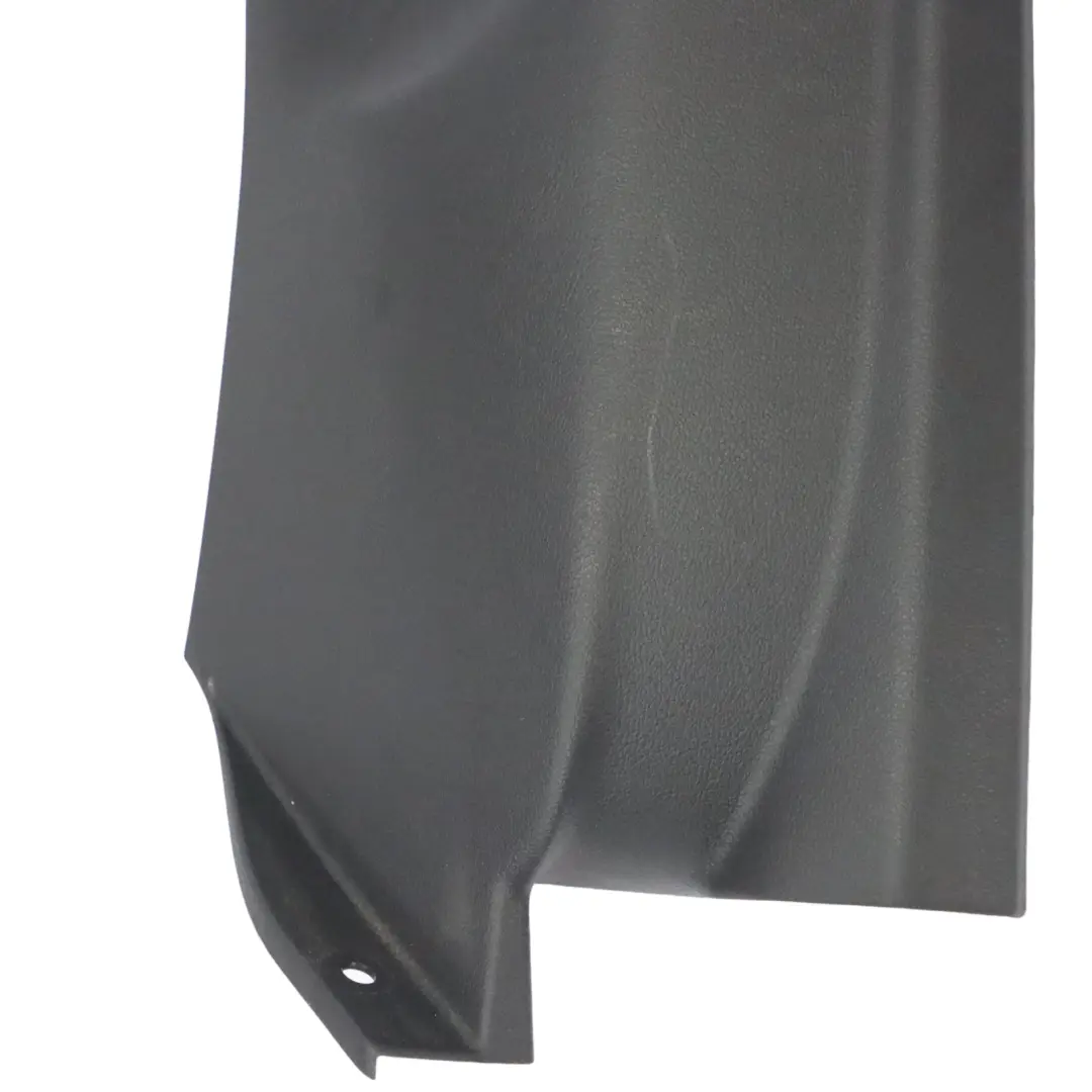 Copripilastro Posteriore Sinistro Nero per Volkswagen Tiguan 5N C con numero di parte 5N0867765 Volkswagen Tiguan 5N C Copripilastro Posteriore Sinistro Nero - SKU 5N0867765 - Numero di parte 5N0867765