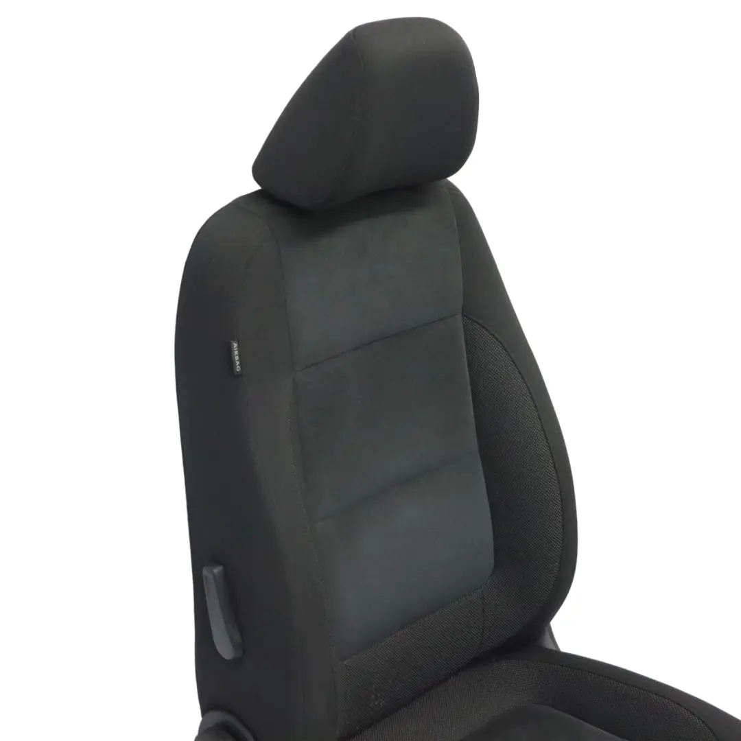 VW Volkswagen Tiguan 5N Vorne Rechts Sitz Schwarz Titan Stoff Interieur - SKU 5N0881806JF-1 - Teilenummer 5N0881806JF