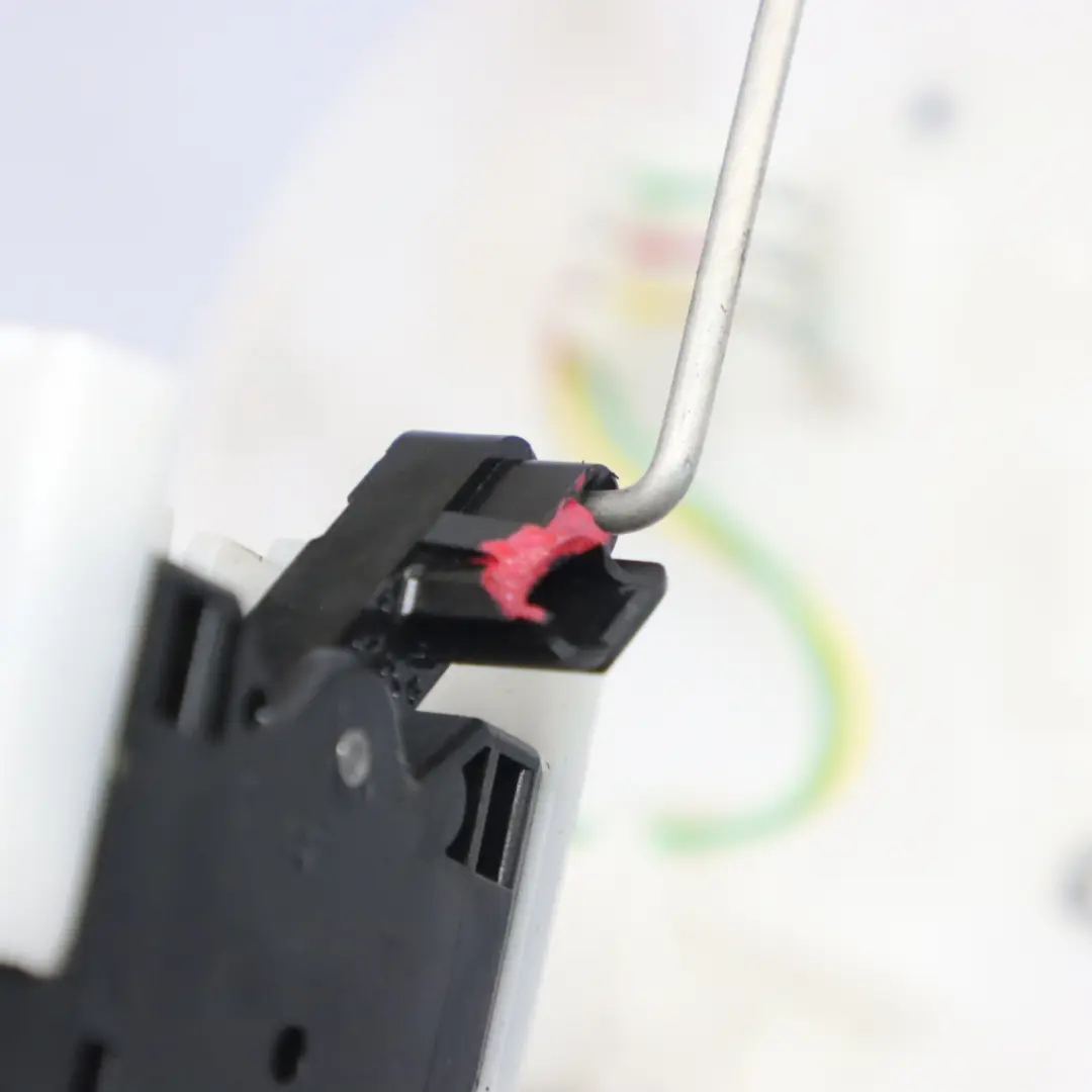 CFFB Unidad Sensor Depósito Combustible para VW Tiguan 5N 2.0 TDI con número de pieza 5N0919673R VW Tiguan 5N 2.0 TDI CFFB Unidad Sensor Depósito Combustible - SKU 5N0919673R - Número de pieza 5N0919673R