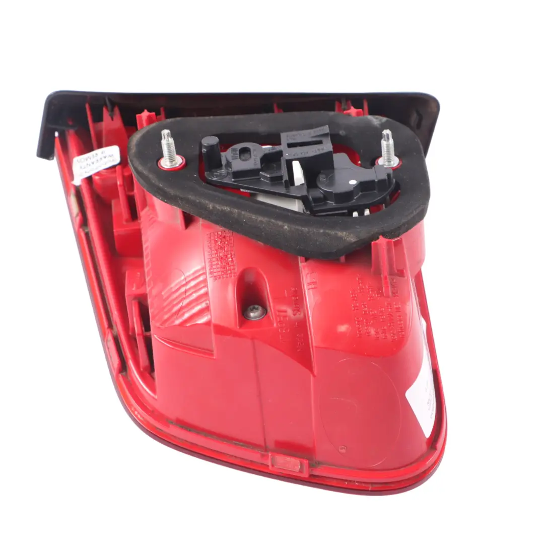 Fanale posteriore Pannello laterale sinistro per Volkswagen Tiguan 5N con numero di parte 5N0945093G Volkswagen Tiguan 5N Fanale posteriore Pannello laterale sinistro - SKU 5N0945093G - Numero di parte 5N0945093G