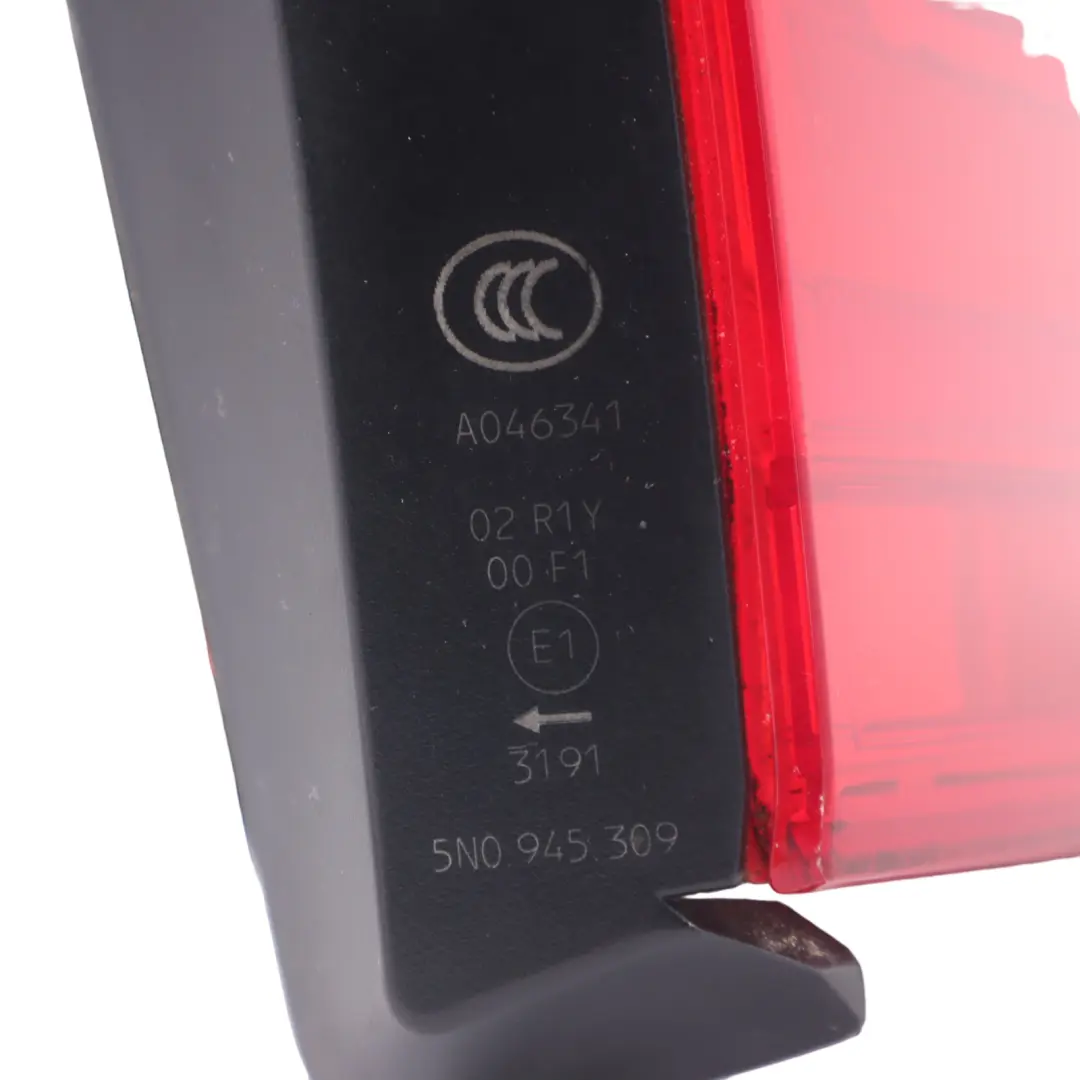 Rücklicht Licht Lampe Seitenwand hinten links für Volkswagen Tiguan 5N mit Teilenummer 5N0945093G Volkswagen Tiguan 5N Rücklicht Licht Lampe Seitenwand hinten links - SKU 5N0945093G - Teilenummer 5N0945093G