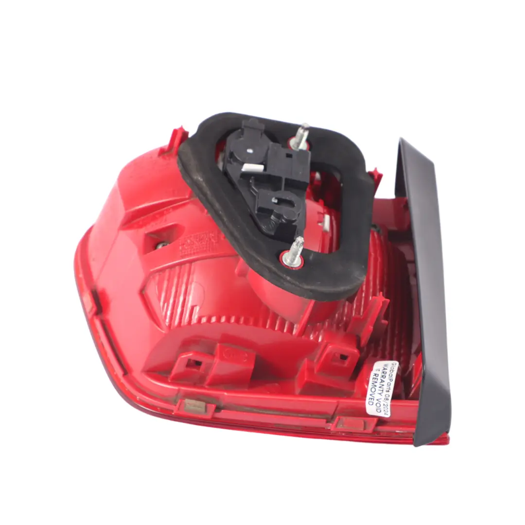 Taillight Light Lamp Side Panel Rear Right O/S to Volkswagen Tiguan 5N with Part number 5N0945094H Volkswagen Tiguan 5N Taillight Light Lamp Side Panel Rear Right O/S - SKU 5N0945094H - Part number 5N0945094H