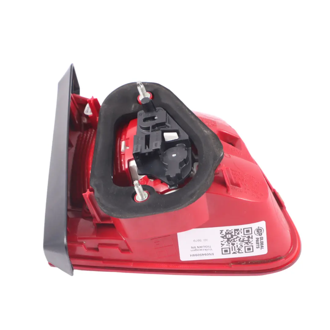 Taillight Light Lamp Side Panel Rear Right O/S to Volkswagen Tiguan 5N with Part number 5N0945094H Volkswagen Tiguan 5N Taillight Light Lamp Side Panel Rear Right O/S - SKU 5N0945094H - Part number 5N0945094H