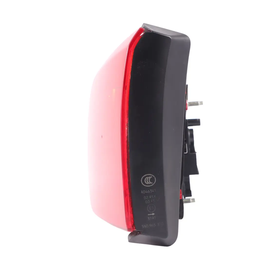 Luz Trasera Panel Lateral Trasero Derecho para Volkswagen Tiguan 5N con número de pieza 5N0945094H Volkswagen Tiguan 5N Luz Trasera Panel Lateral Trasero Derecho - SKU 5N0945094H - Número de pieza 5N0945094H