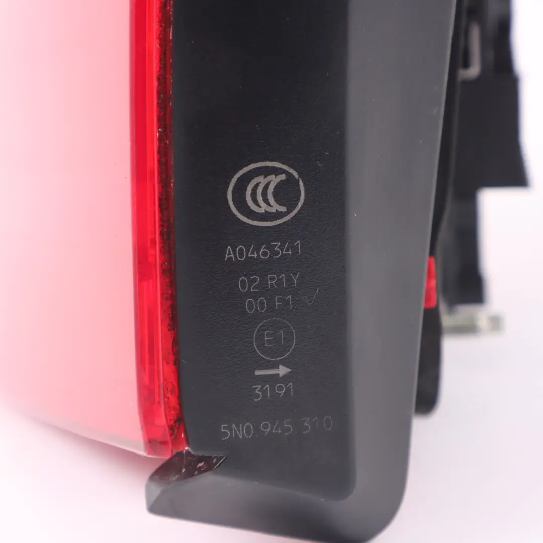 Luz Trasera Panel Lateral Trasero Derecho para Volkswagen Tiguan 5N con número de pieza 5N0945094H Volkswagen Tiguan 5N Luz Trasera Panel Lateral Trasero Derecho - SKU 5N0945094H - Número de pieza 5N0945094H