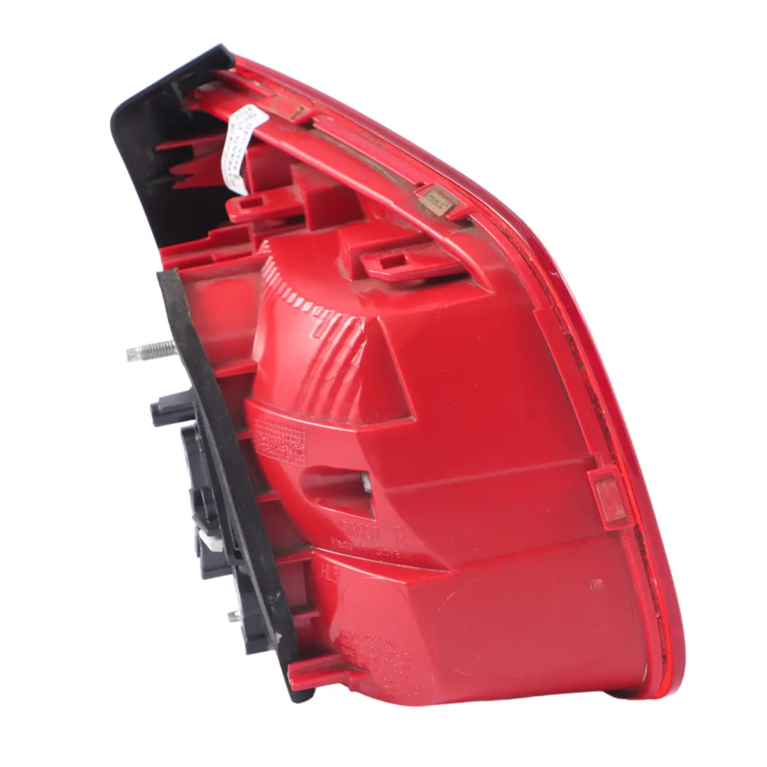 Rücklicht Licht Lampe Seitenwand hinten rechts für Volkswagen Tiguan 5N mit Teilenummer 5N0945094H Volkswagen Tiguan 5N Rücklicht Licht Lampe Seitenwand hinten rechts - SKU 5N0945094H - Teilenummer 5N0945094H