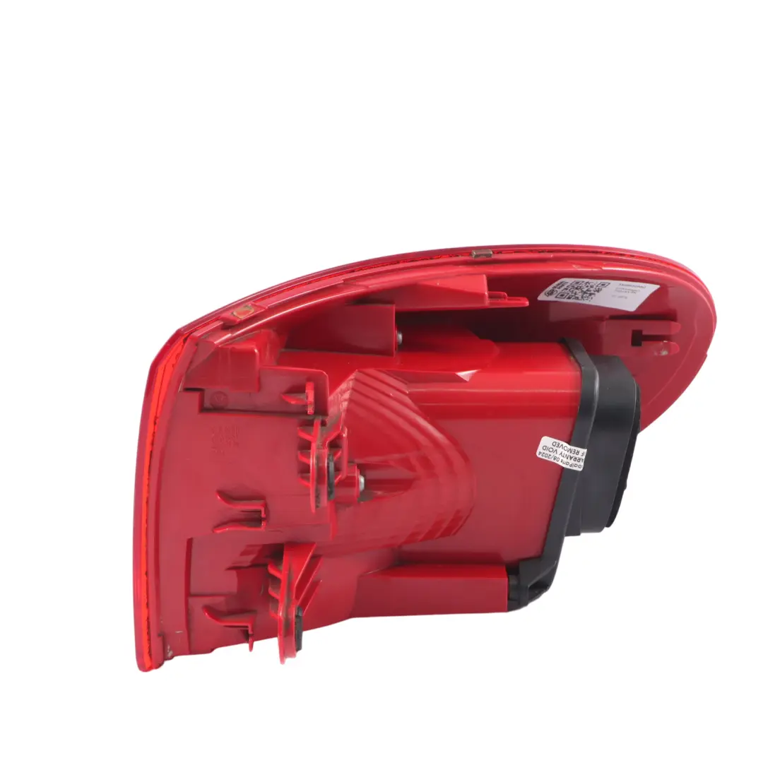 Luz Trasera Panel Lateral Trasera Izquierda para Volkswagen Tiguan 5N con número de pieza 5N0945095Q Volkswagen Tiguan 5N Luz Trasera Panel Lateral Trasera Izquierda - SKU 5N0945095Q - Número de pieza 5N0945095Q