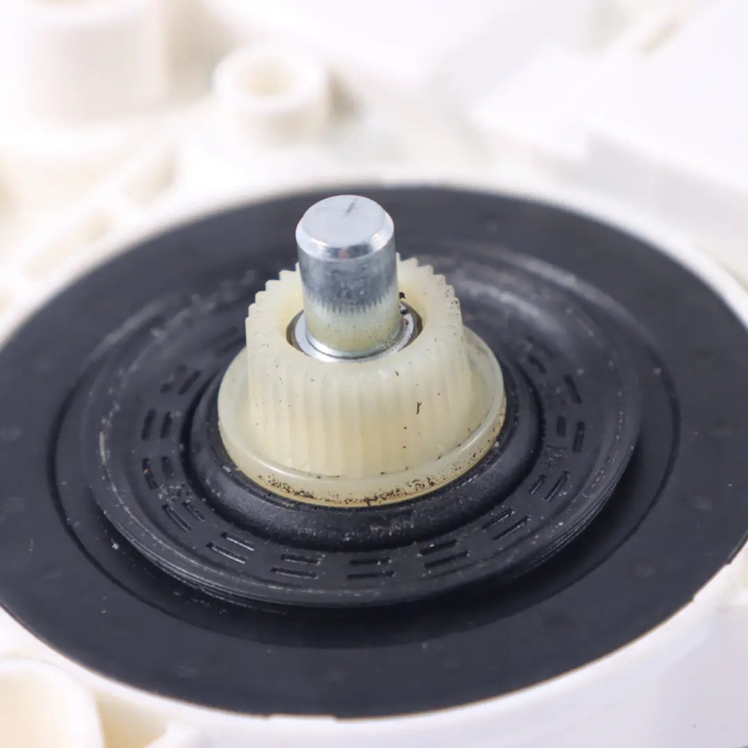 Regolatore di alimentazione motore anteriore per Volkswagen Tiguan 5N con numero di parte 5N0959701J Volkswagen Tiguan 5N Regolatore di alimentazione motore anteriore - SKU 5N0959701J - Numero di parte 5N0959701J