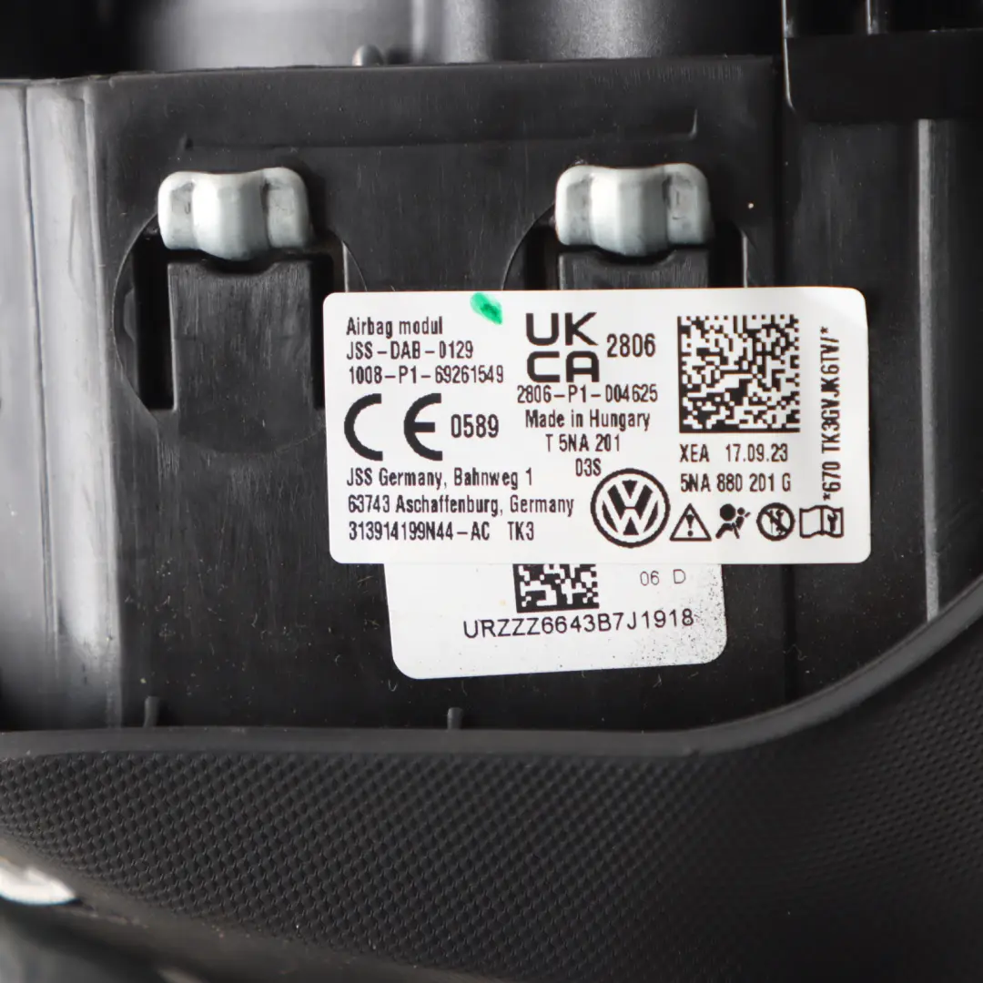 Volkswagen Golf CD1 MK8 Driver Steering Wheel Module Air DEPLOYED 5NA880201G - SKU 5NA880201G-1 - Part number 5NA880201G-1