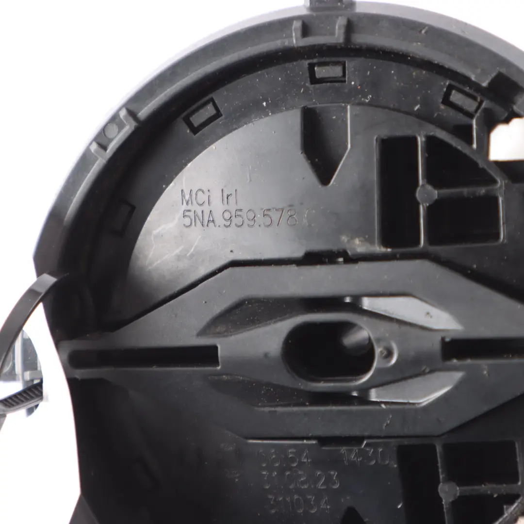 Mk8 Wing Mirror Motor Drive Adjustment Actuator Unit to Volkswagen Golf with Part number 5NA959578C Volkswagen Golf Mk8 Wing Mirror Motor Drive Adjustment Actuator Unit - SKU 5NA959578C - Part number 5NA959578C