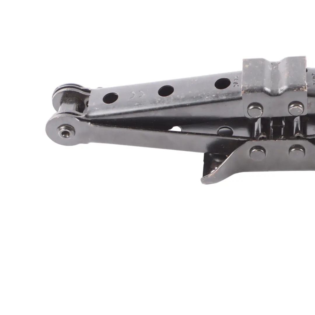 Zestaw Narzędzi Lewarek Podnośnik VW Volkswagen Golf 7 - SKU 5Q0011031B - Numer Części 5Q0011031B