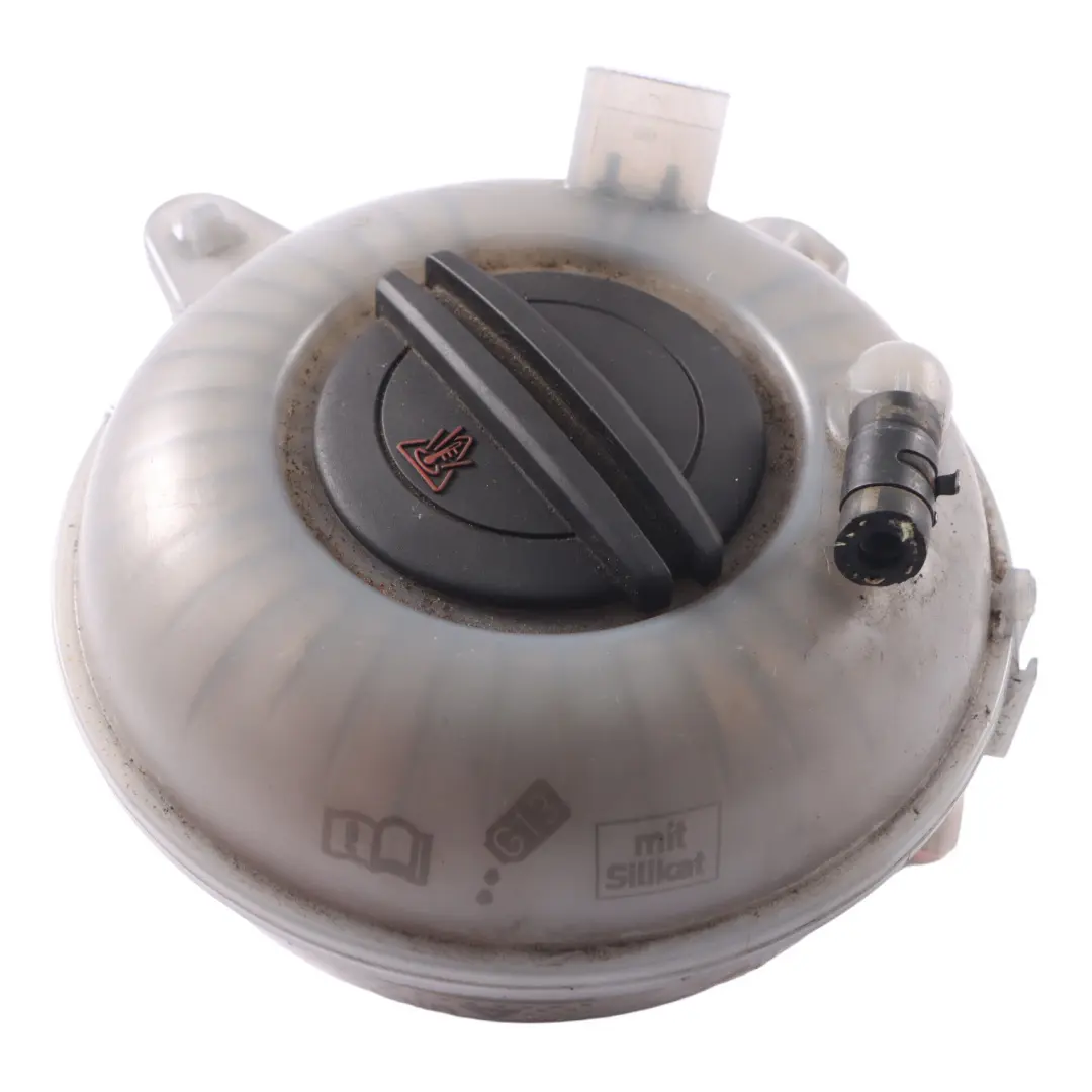 Audi A3 8V Motore refrigerante acqua serbatoio espansione bottiglia - SKU 5Q0121407A - Numero di parte 5Q0121407A