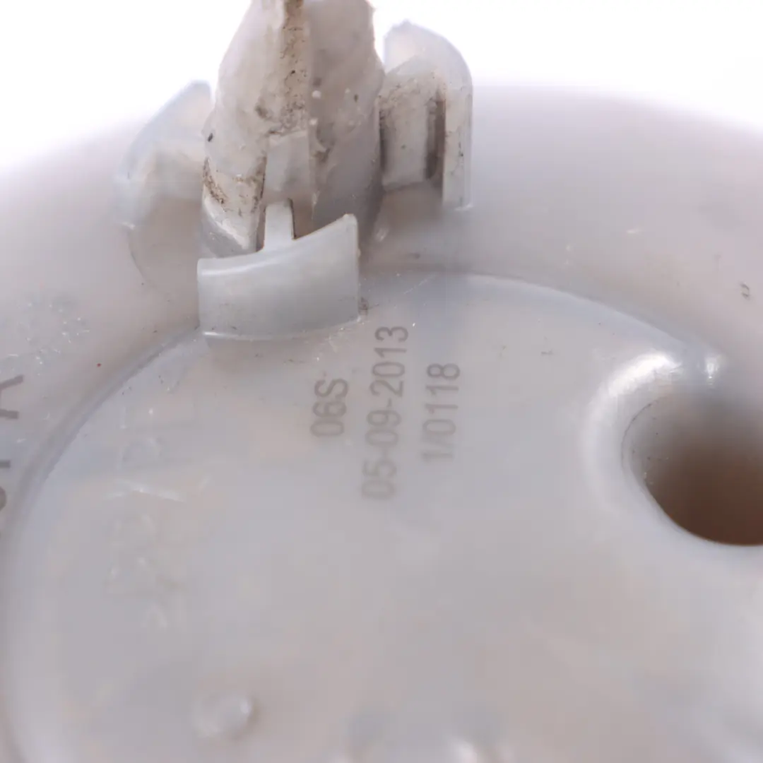 Coolant Water Expansion Tank Bottle to Audi A3 8V Engine with Part number 5Q0121407A Audi A3 8V Engine Coolant Water Expansion Tank Bottle - SKU 5Q0121407A - Part number 5Q0121407A