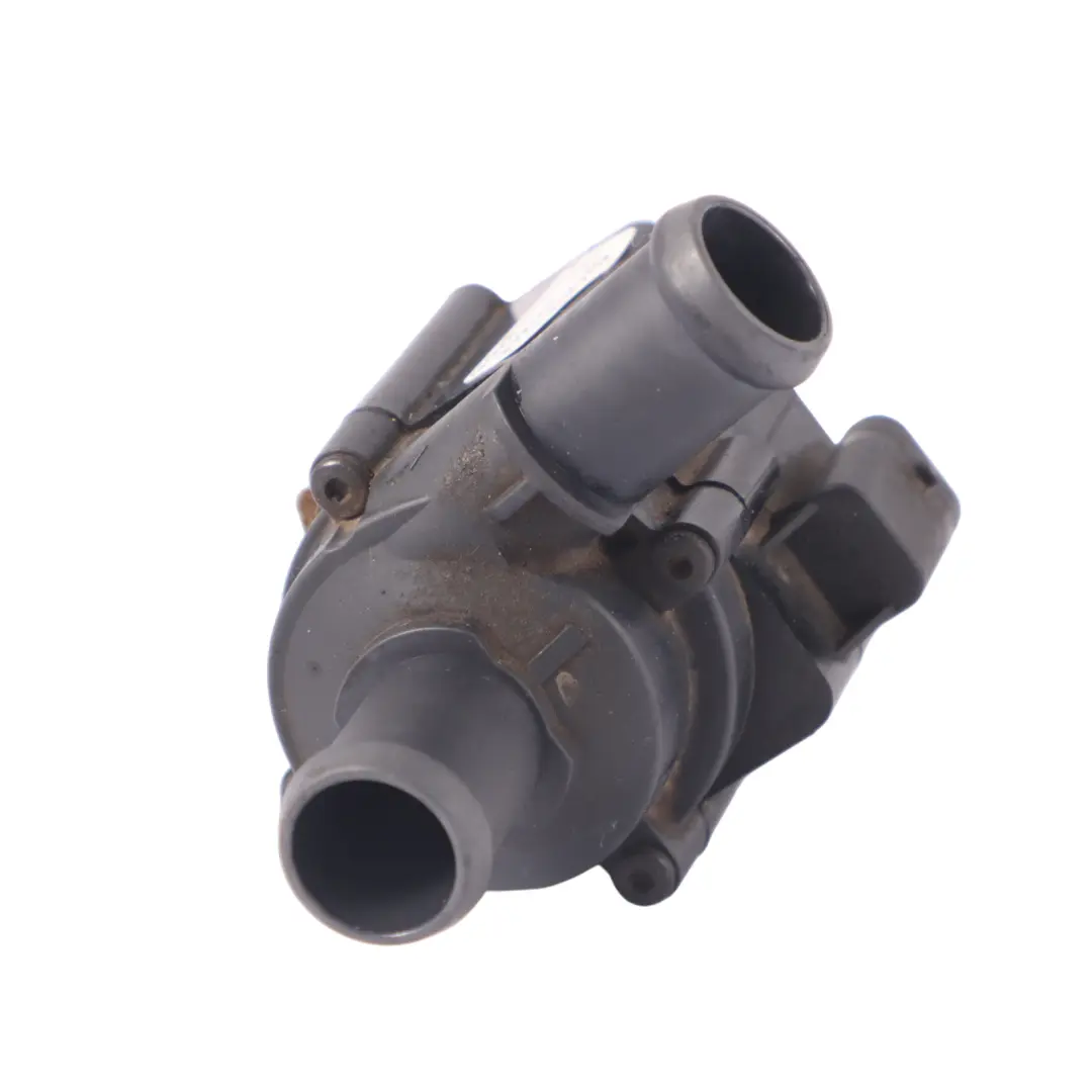 Pompe à eau auxiliaire Unité de refroidissement pour Audi Q3 8U à propos du numéro de pièce 5Q0121591AB Audi Q3 8U Pompe à eau auxiliaire Unité de refroidissement - SKU 5Q0121591AB - Numéro de pièce 5Q0121591AB