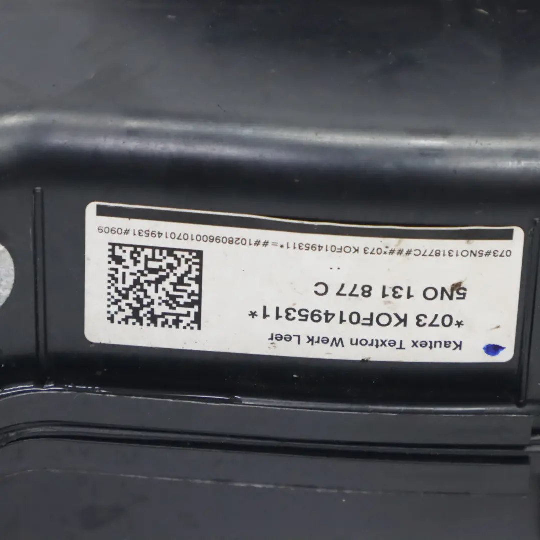 Zbiornik AdBlue Diesel do Volkswagen Golf Mk7 SCR o numerze 5Q0131969C Volkswagen Golf Mk7 SCR Zbiornik AdBlue Diesel - SKU 5Q0131969C - Numer Części 5Q0131969C