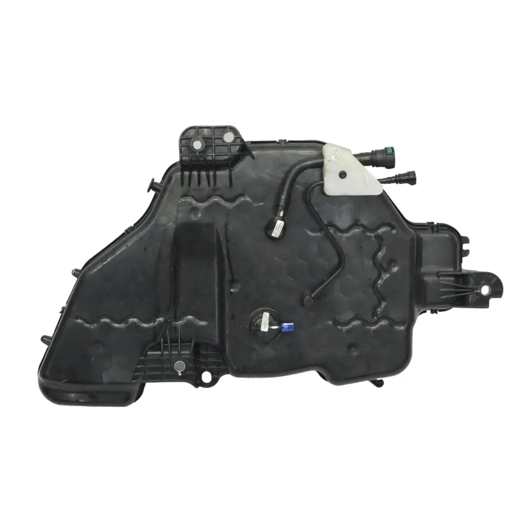 Depósito de Aditivo AdBlue para Volkswagen Golf Mk7 SCR con número de pieza 5Q0131969C Volkswagen Golf Mk7 SCR Depósito de Aditivo AdBlue - SKU 5Q0131969C - Número de pieza 5Q0131969C