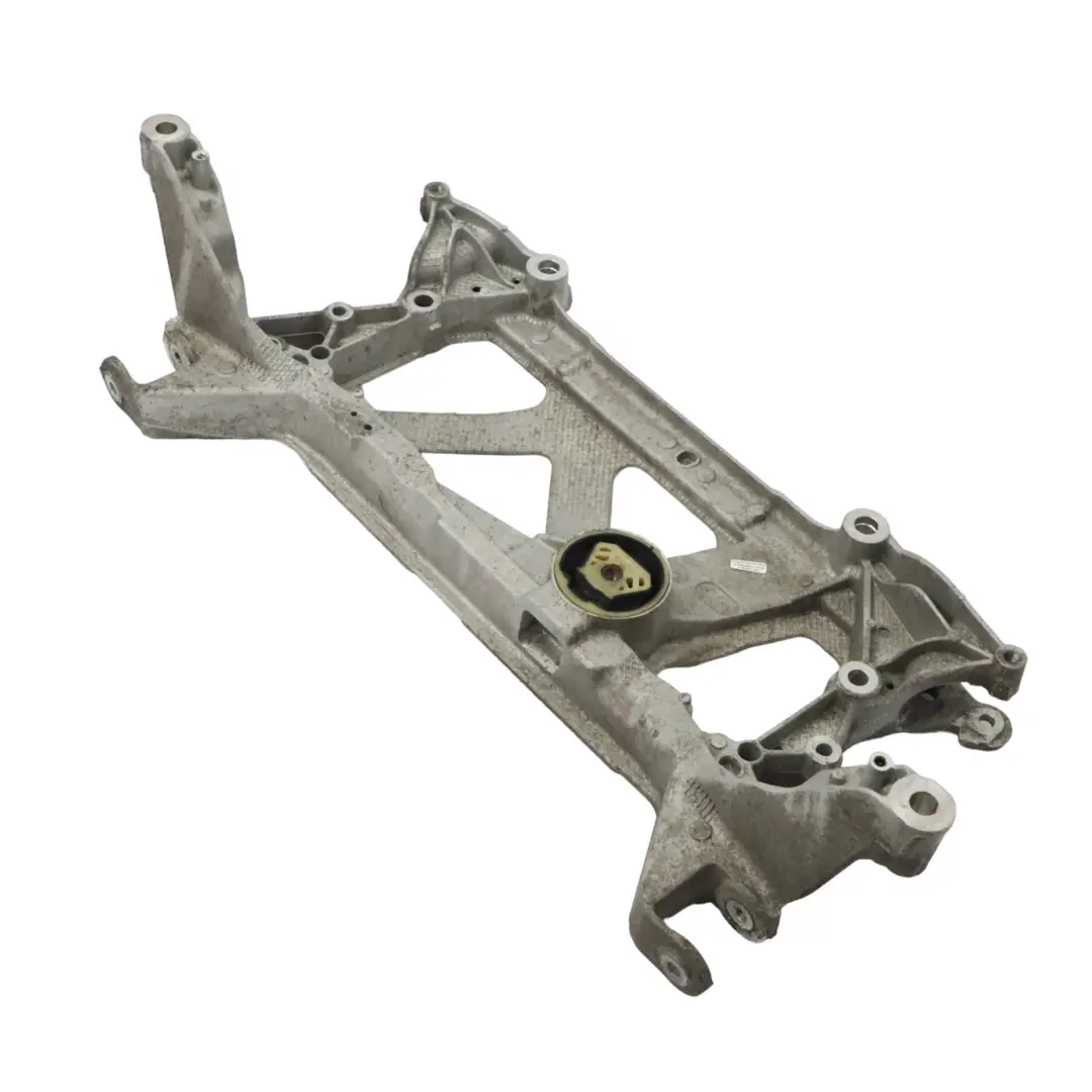 Sottotelaio Motore Anteriore Culla Sospensione Alluminio per Audi A3 8V con numero di parte 5Q0199369G Audi A3 8V Sottotelaio Motore Anteriore Culla Sospensione Alluminio - SKU 5Q0199369G - Numero di parte 5Q0199369G