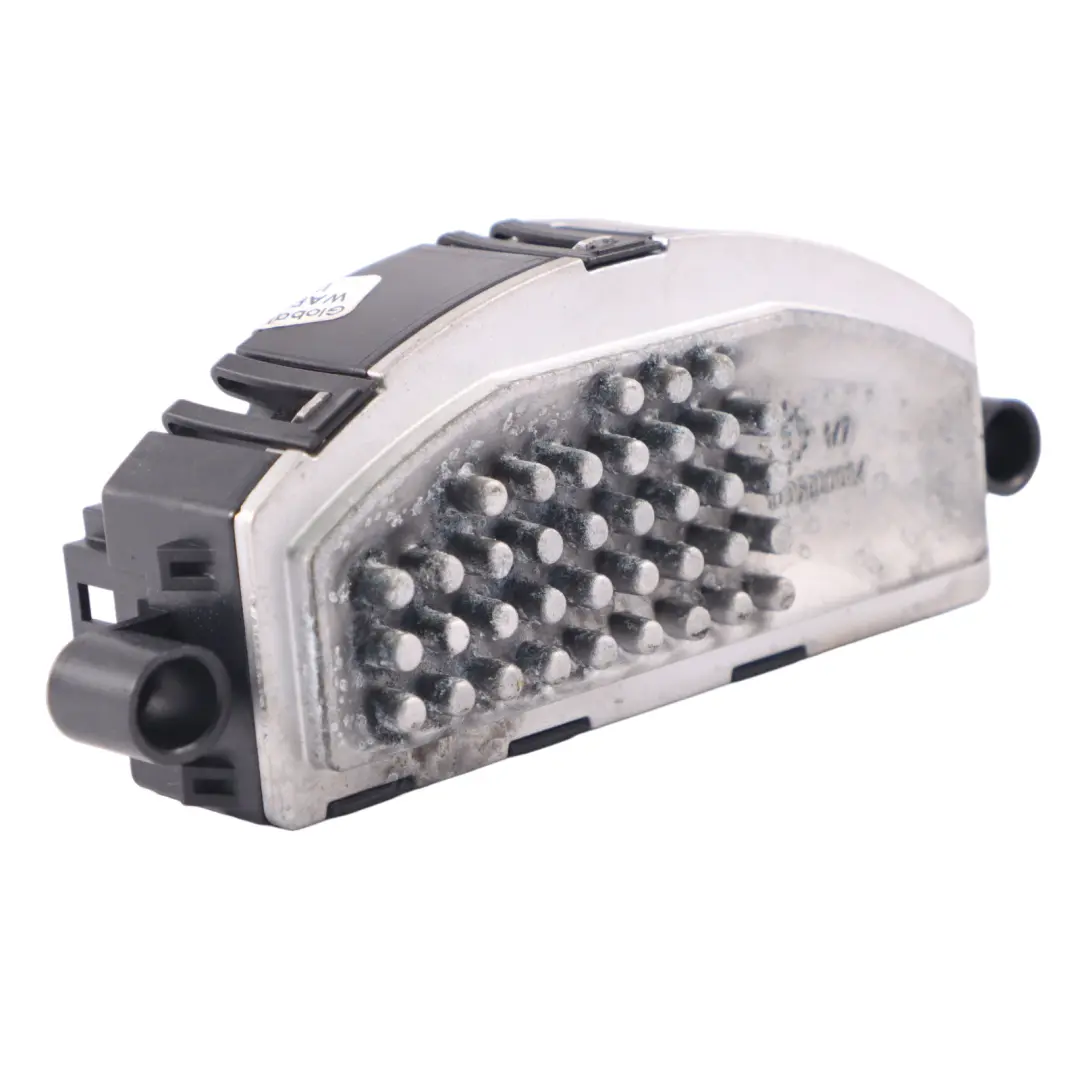 Resistencia del Ventilador del Motor del Calefactor del Audi A3 8V para con número de pieza 5Q0907521D Resistencia del Ventilador del Motor del Calefactor del Audi A3 8V - SKU 5Q0907521D - Número de pieza 5Q0907521D