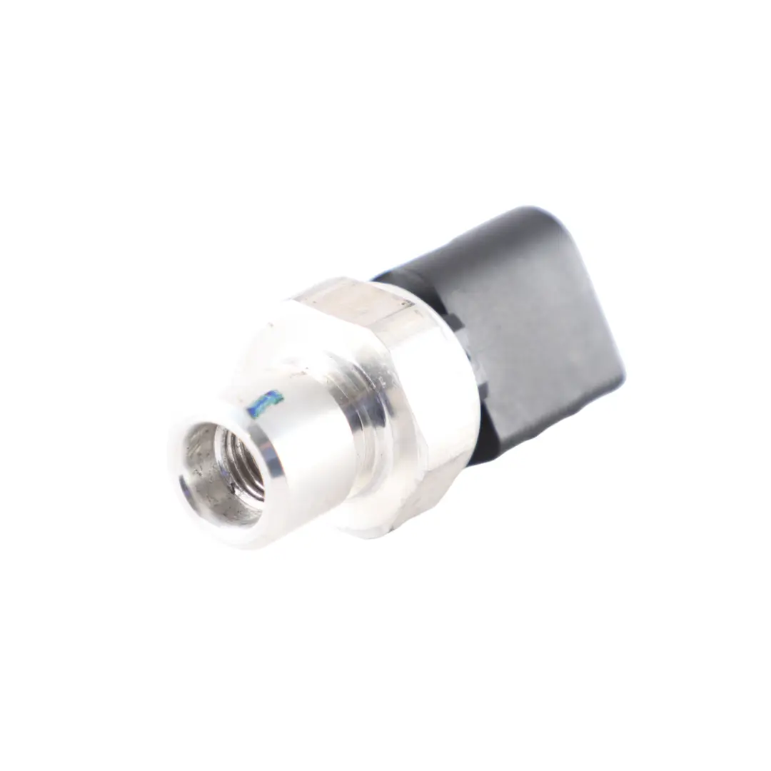 Conditioning Pressure Switch Sensor to Volkswagen Golf 8 Air with Part number 5Q0959126B Volkswagen Golf 8 Air Conditioning Pressure Switch Sensor - SKU 5Q0959126B - Part number 5Q0959126B