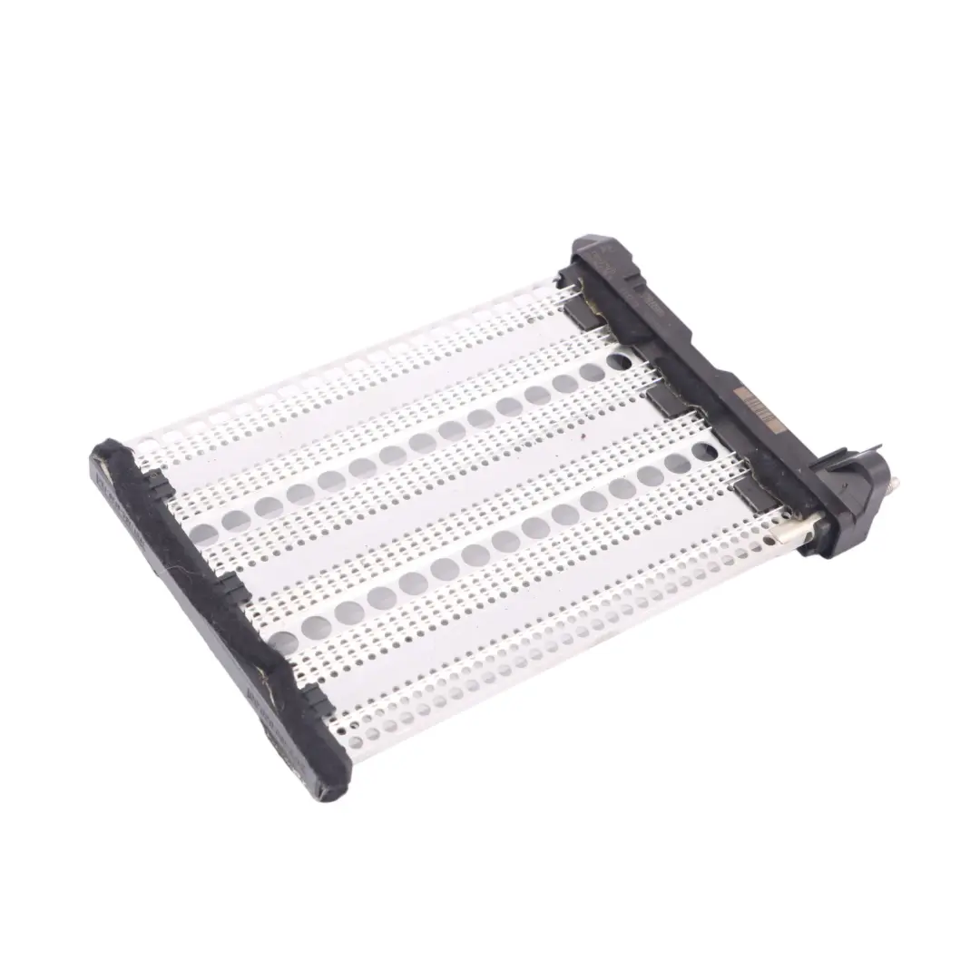 CLHA Heater Matrix Element to Audi A3 8V 1.6 TDI with Part number 5Q0963235 Audi A3 8V 1.6 TDI CLHA Heater Matrix Element - SKU 5Q0963235 - Part number 5Q0963235