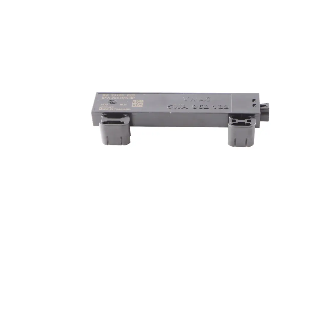 Volkswagen Golf Mk8 Antenna Amplifier Transmitter Receiver Module ECU - SKU 5WA962132 - Part number 5WA962132