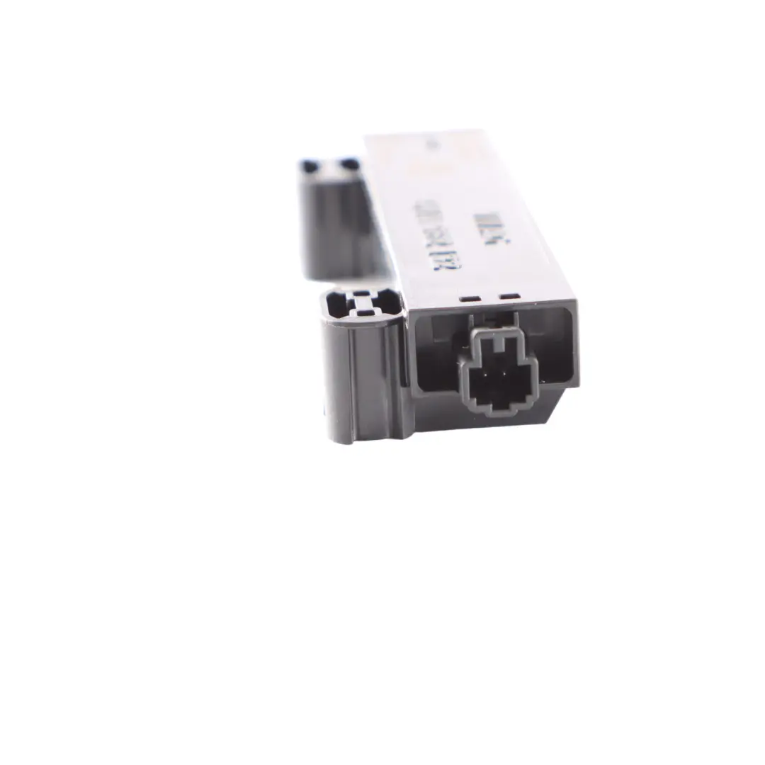 Mk8 Antenne Verstärker Sender-Empfänger-Modul ECU für Volkswagen Golf mit Teilenummer 5WA962132 Volkswagen Golf Mk8 Antenne Verstärker Sender-Empfänger-Modul ECU - SKU 5WA962132 - Teilenummer 5WA962132