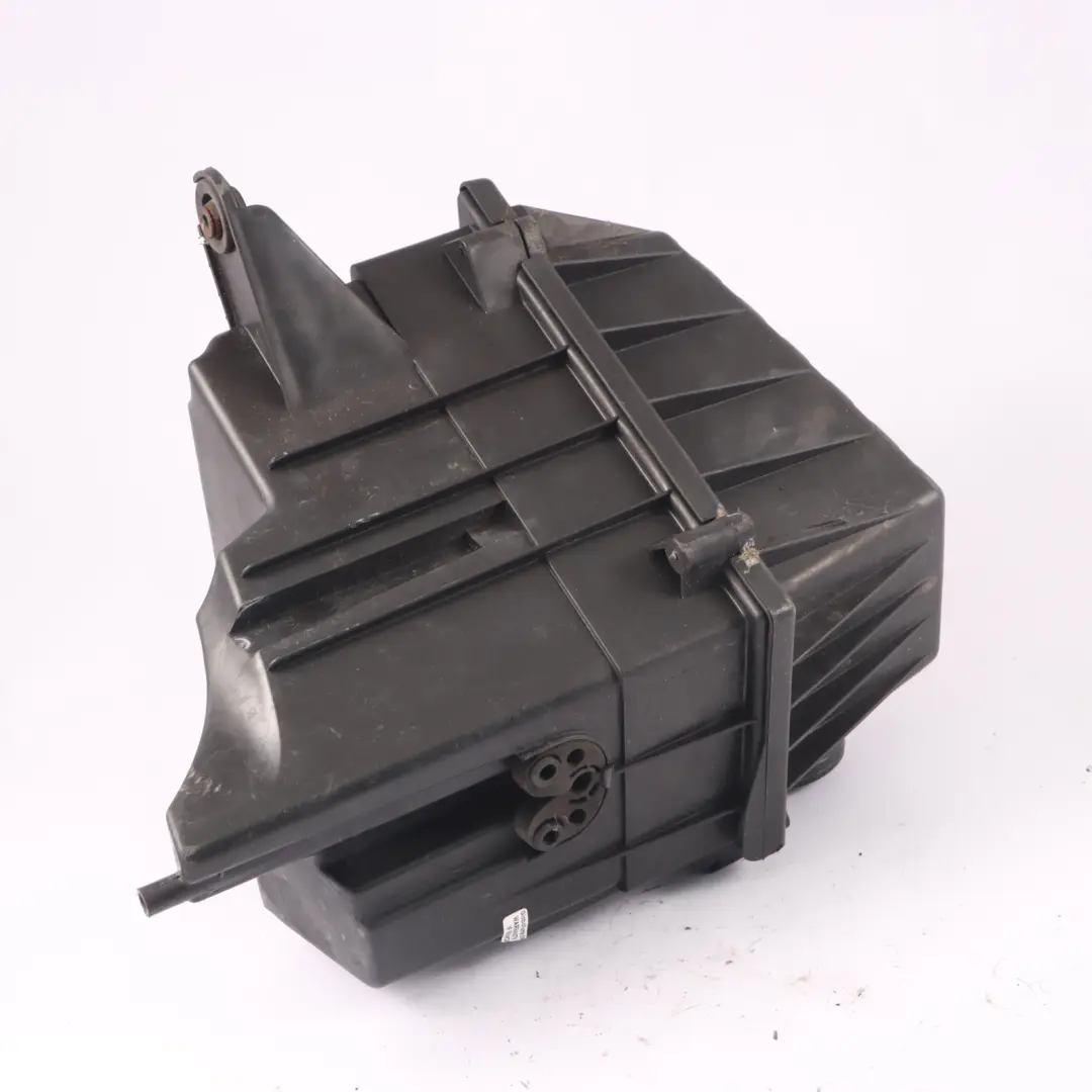 Luftfiltergehäuse Kasten Luftanlage Benzin für VW Volkswagen Fox 5Z mit Teilenummer 5Z0129607F VW Volkswagen Fox 5Z Luftfiltergehäuse Kasten Luftanlage Benzin - SKU 5Z0129607F - Teilenummer 5Z0129607F