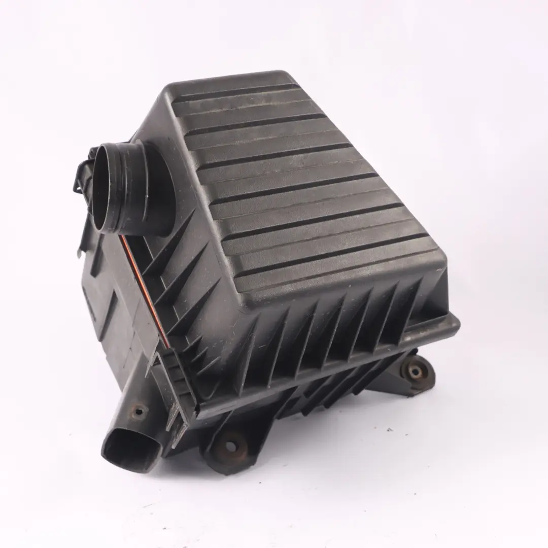 Caja del Filtro de Aire Gasolina para VW Volkswagen Fox 5Z con número de pieza 5Z0129607F VW Volkswagen Fox 5Z Caja del Filtro de Aire Gasolina - SKU 5Z0129607F - Número de pieza 5Z0129607F