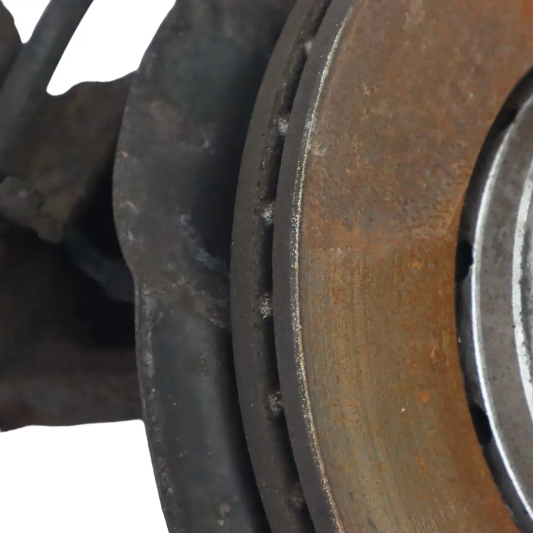 Volkswagen Fox 5Z Support de Roue Avant Droit Jambe de Suspension Moyeu - SKU 5Z0413031AB - Numéro de pièce 5Z0413031AB