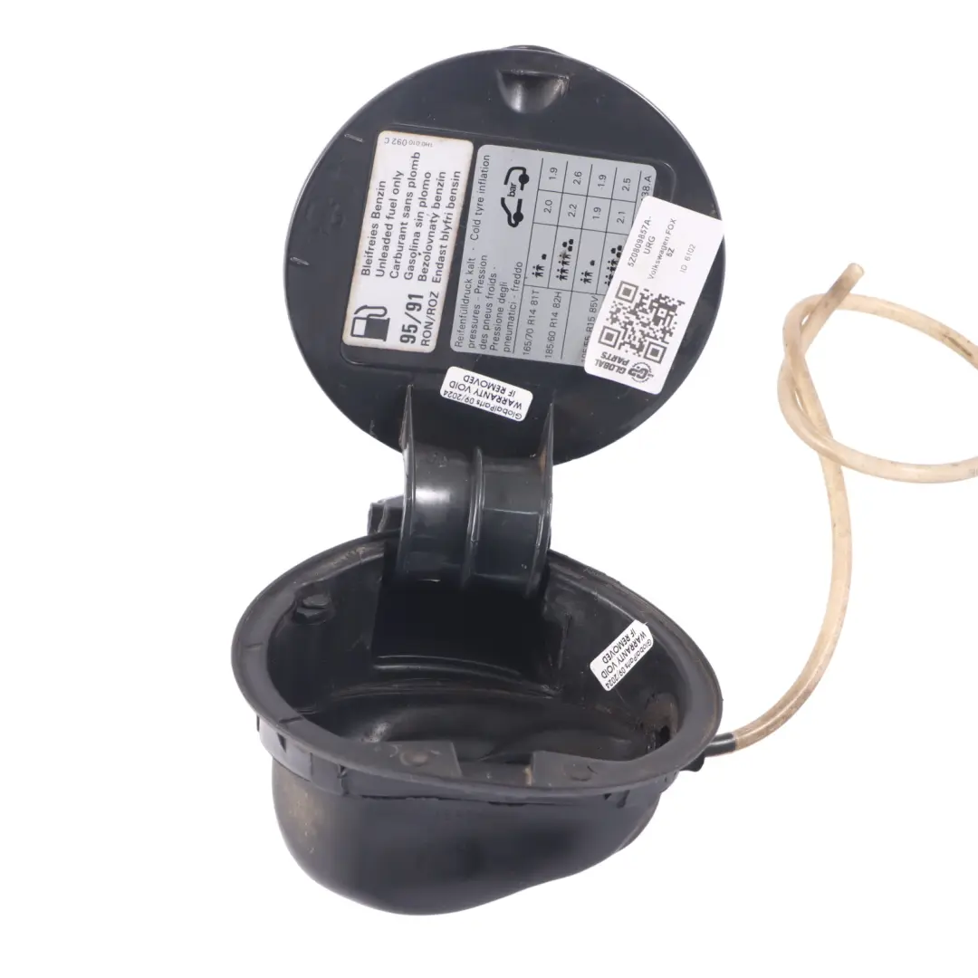 Volkswagen VW Fox 5Z Couvercle de Remplissage de Carburant Urano Grey - I7F - SKU 5Z0809857A-URG - Numéro de pièce 5Z0809857A