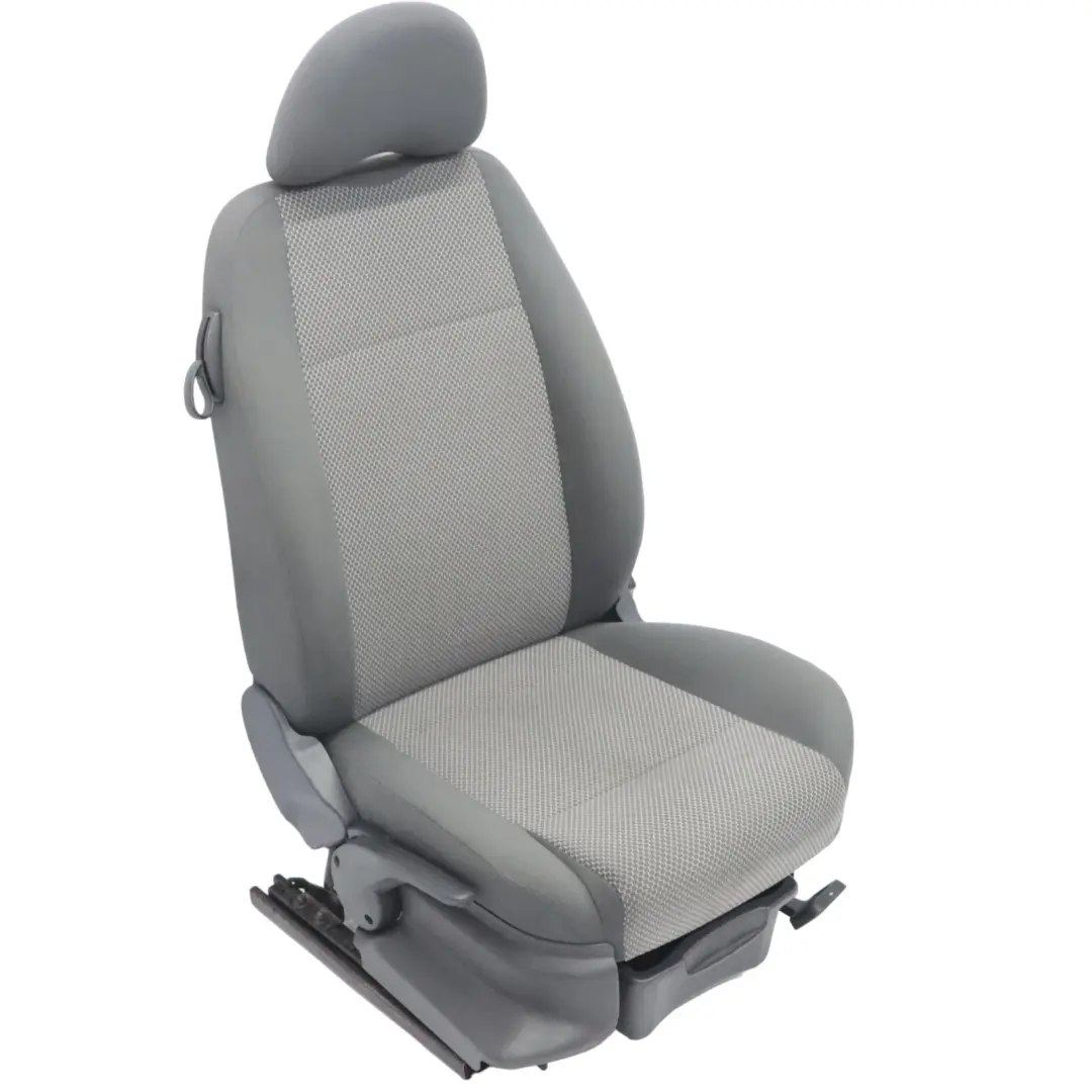 Volkswagen FOX 5Z Fotel Przedni Prawy Przód Materiałowy Antracyt - SKU 5Z0881805R-2 - Numer Części 5Z0881805R