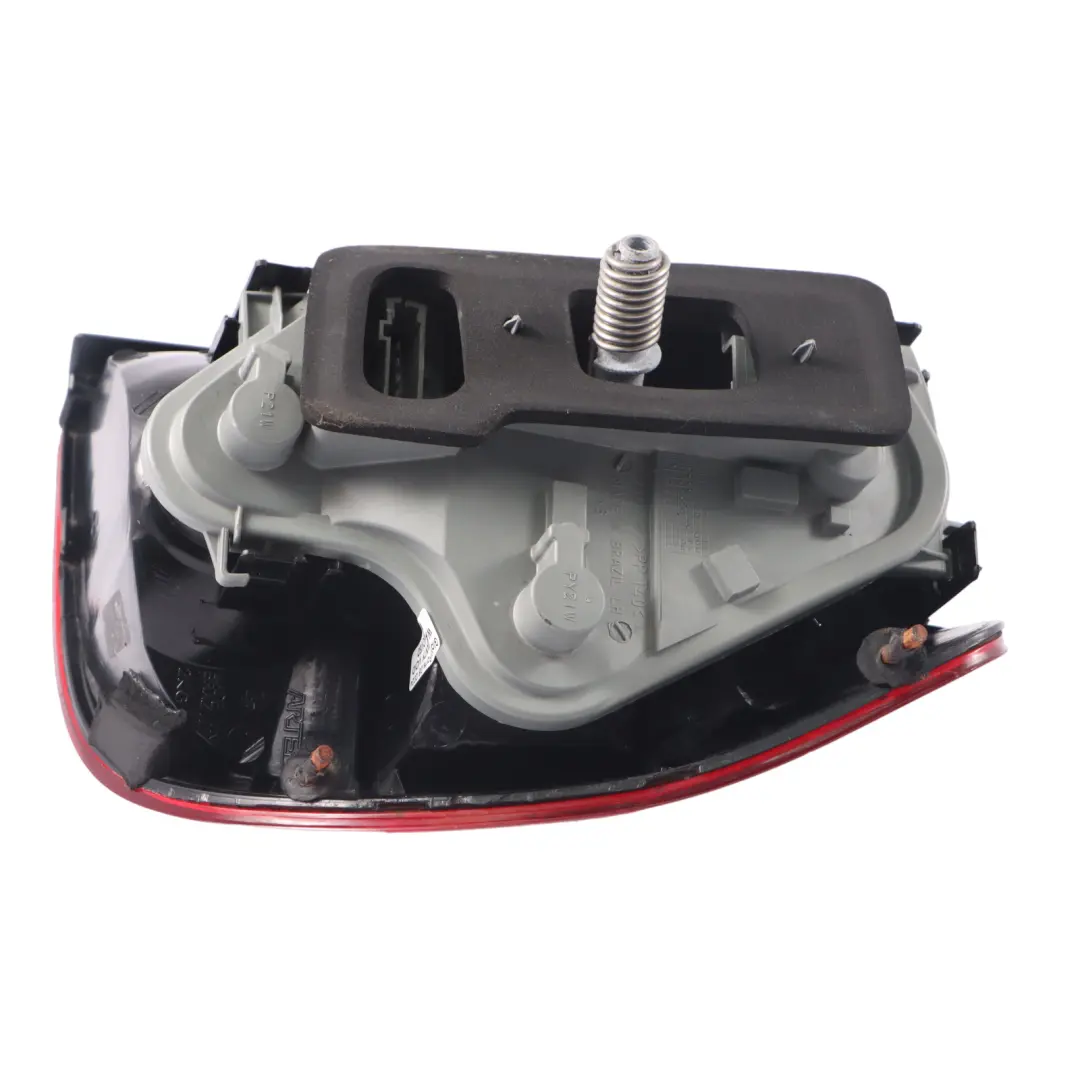 Faro posteriore sinistro Fanale posteriore per Volkswagen Fox 5Z con numero di parte 5Z0945111 Volkswagen Fox 5Z Faro posteriore sinistro Fanale posteriore - SKU 5Z0945111 - Numero di parte 5Z0945111