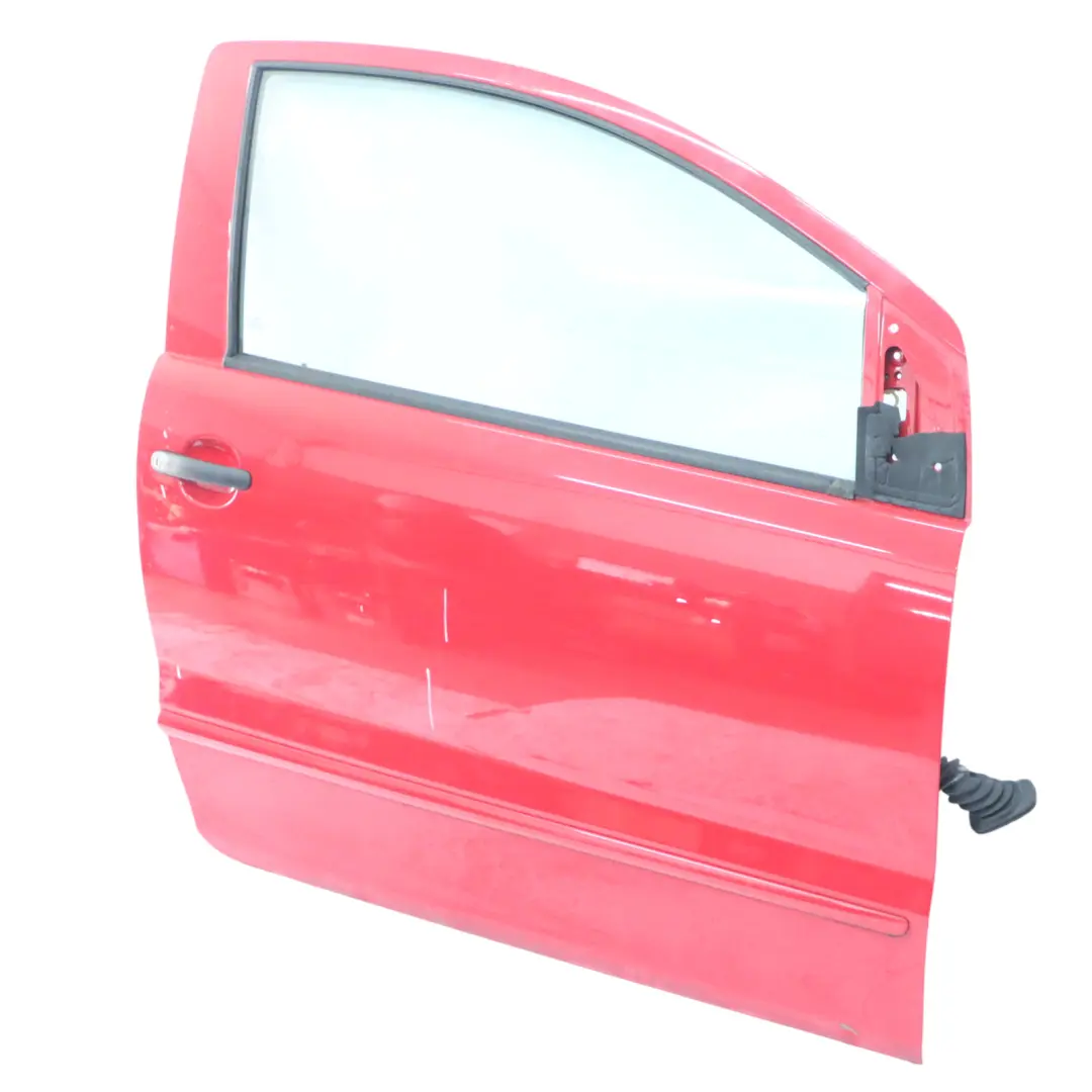 Tür Vorne Rechts Tornado Red Rot - Y3D für Volkswagen VW Fox 5Z mit Teilenummer 5Z3831056K Volkswagen VW Fox 5Z Tür Vorne Rechts Tornado Red Rot - Y3D - SKU 5Z3831056K-TRE - Teilenummer 5Z3831056K